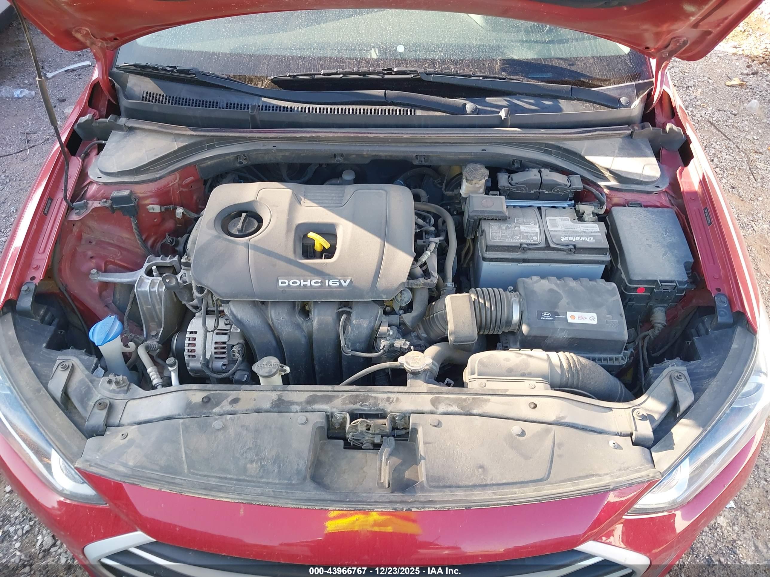 HYUNDAI ELANTRA image 10