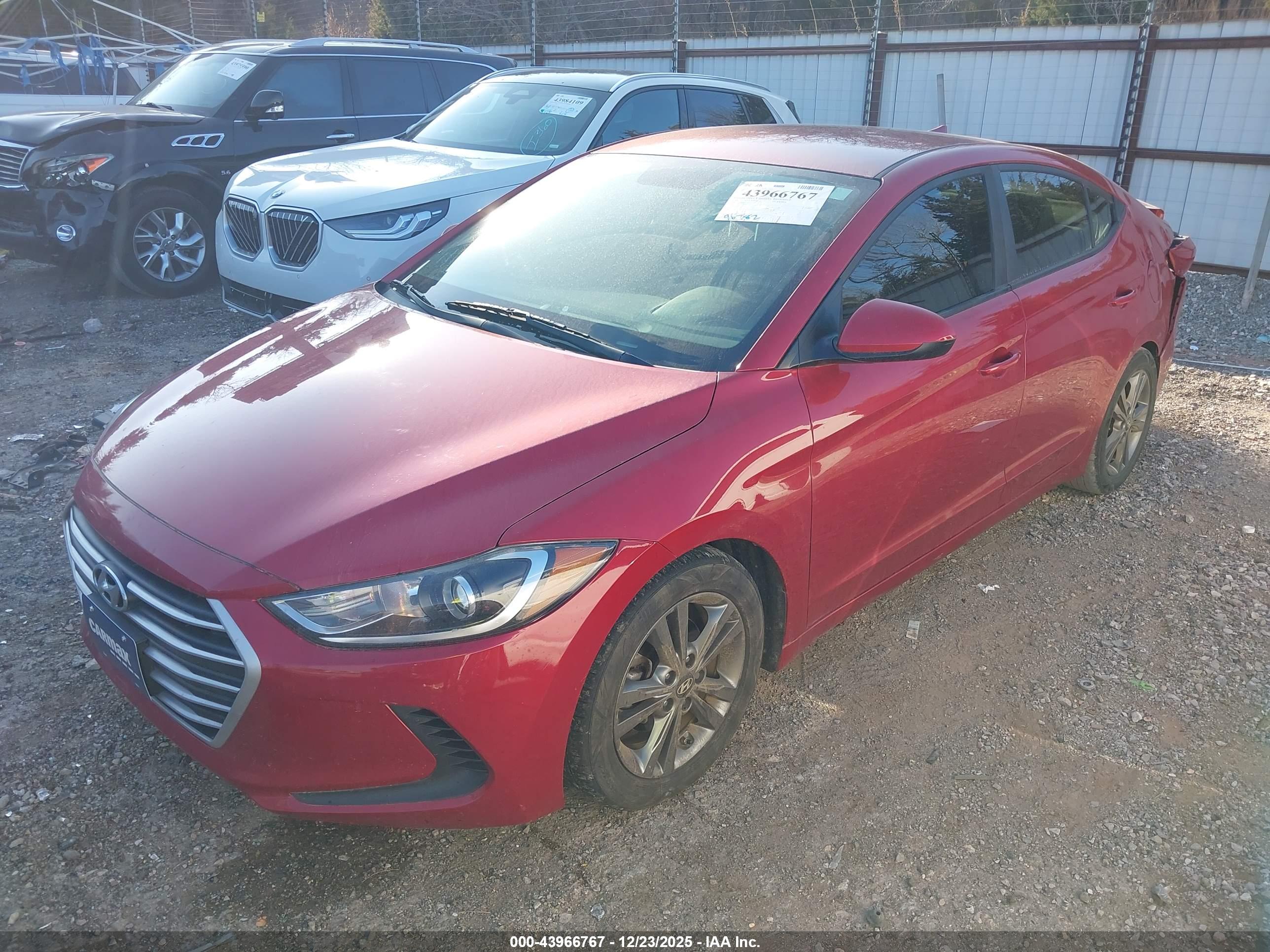 HYUNDAI ELANTRA image 2