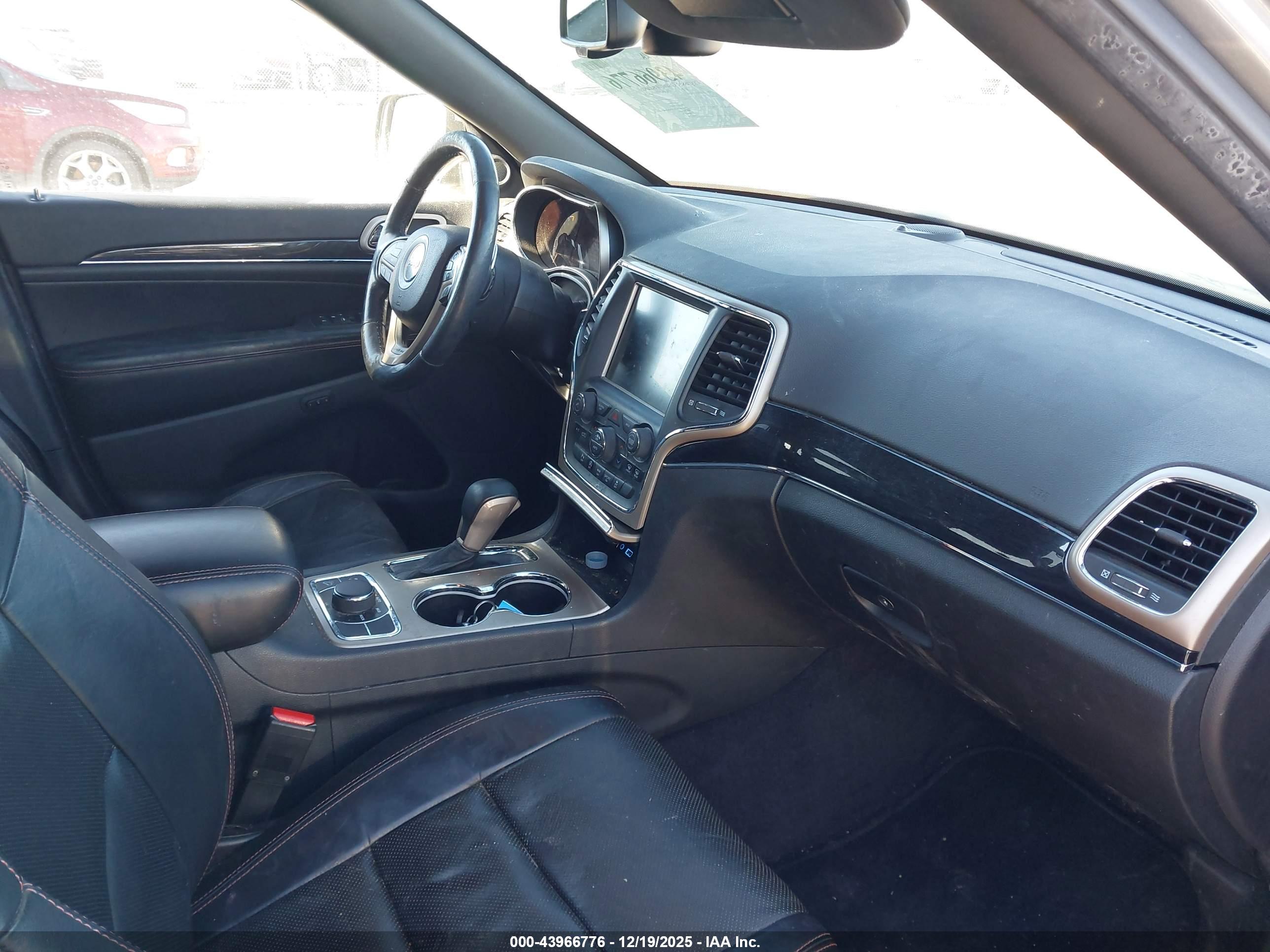 JEEP GRAND image 5