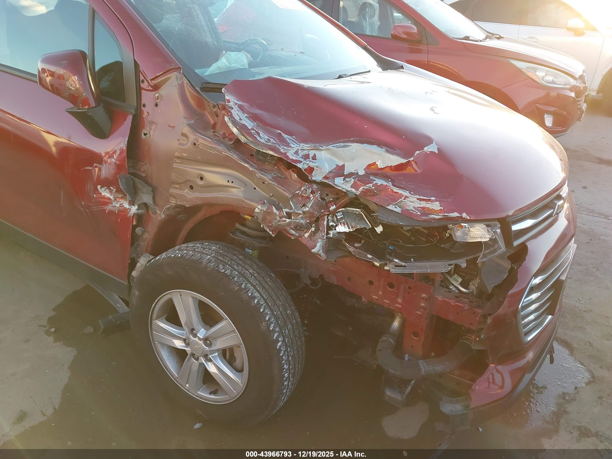 CHEVROLET TRAX image 6