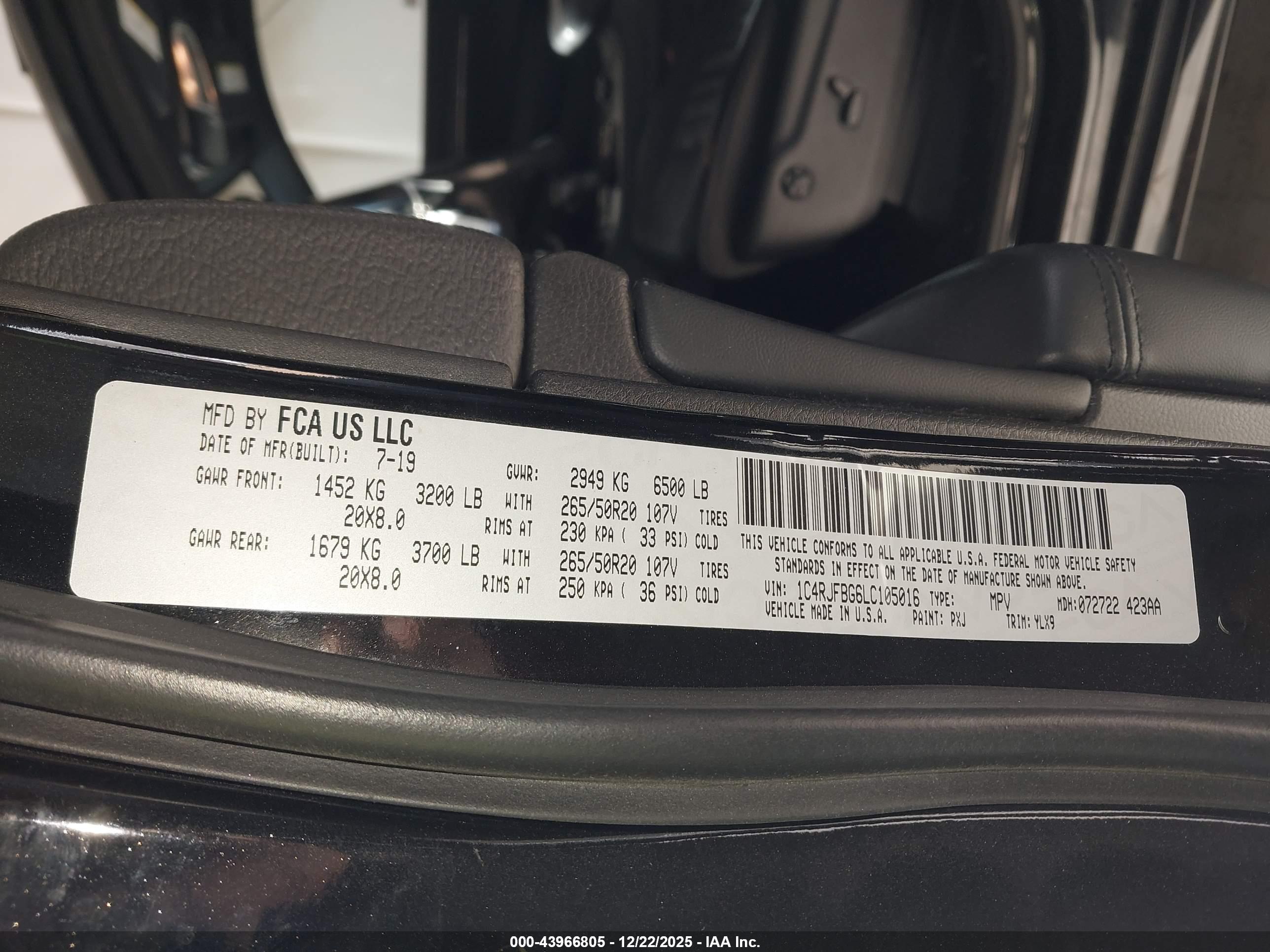 JEEP GRAND image 9