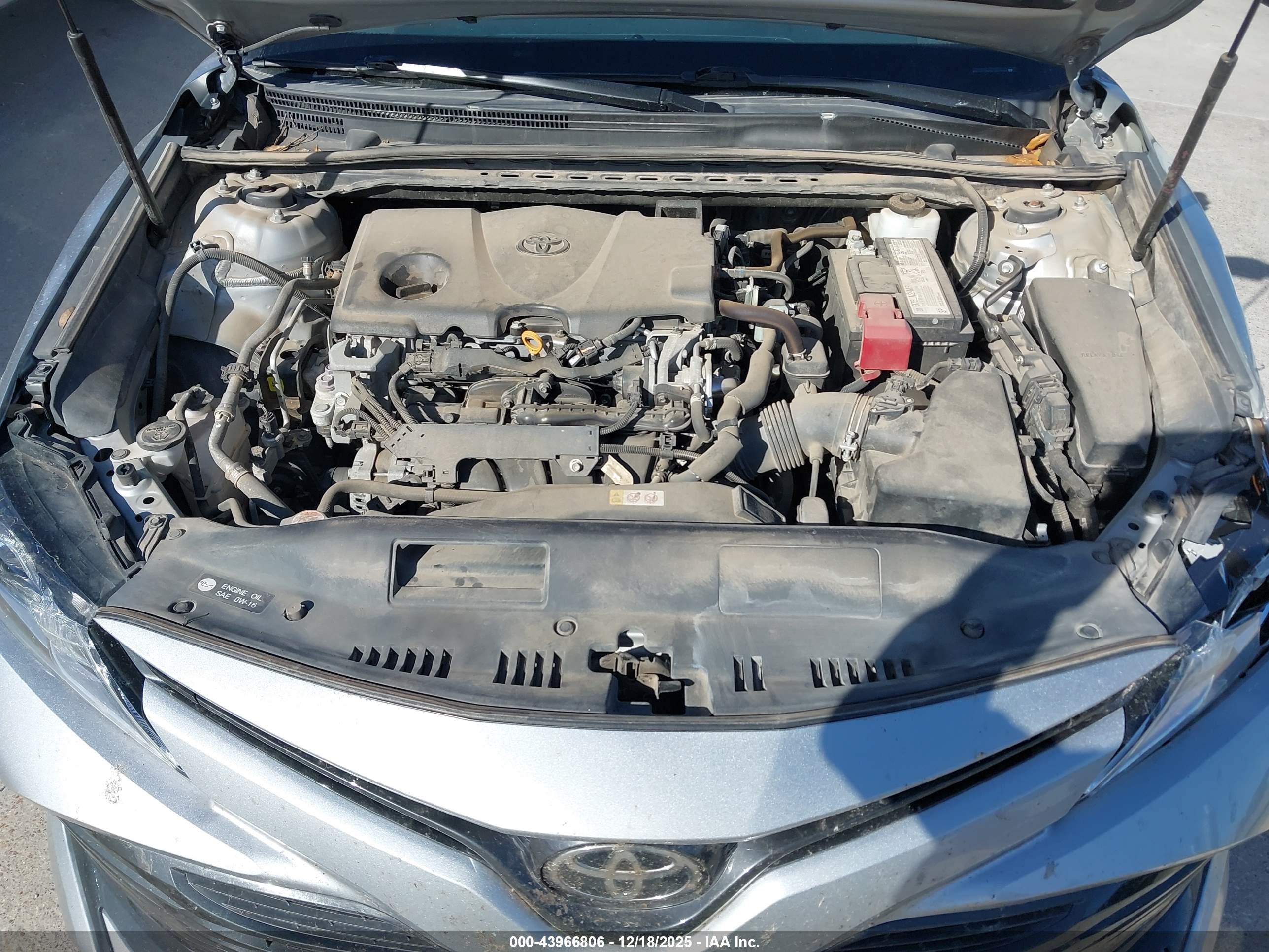 TOYOTA CAMRY image 10
