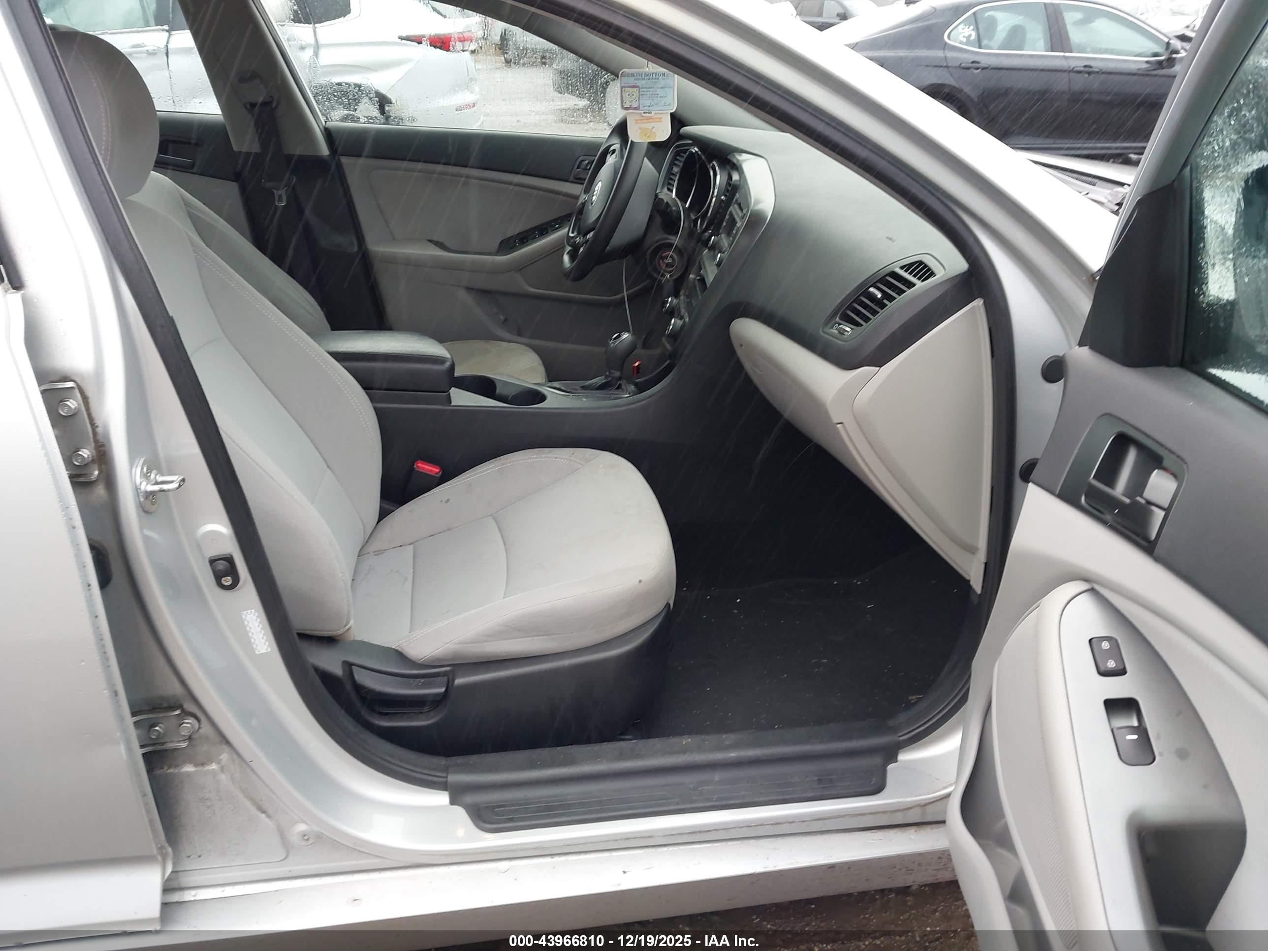 KIA OPTIMA image 5