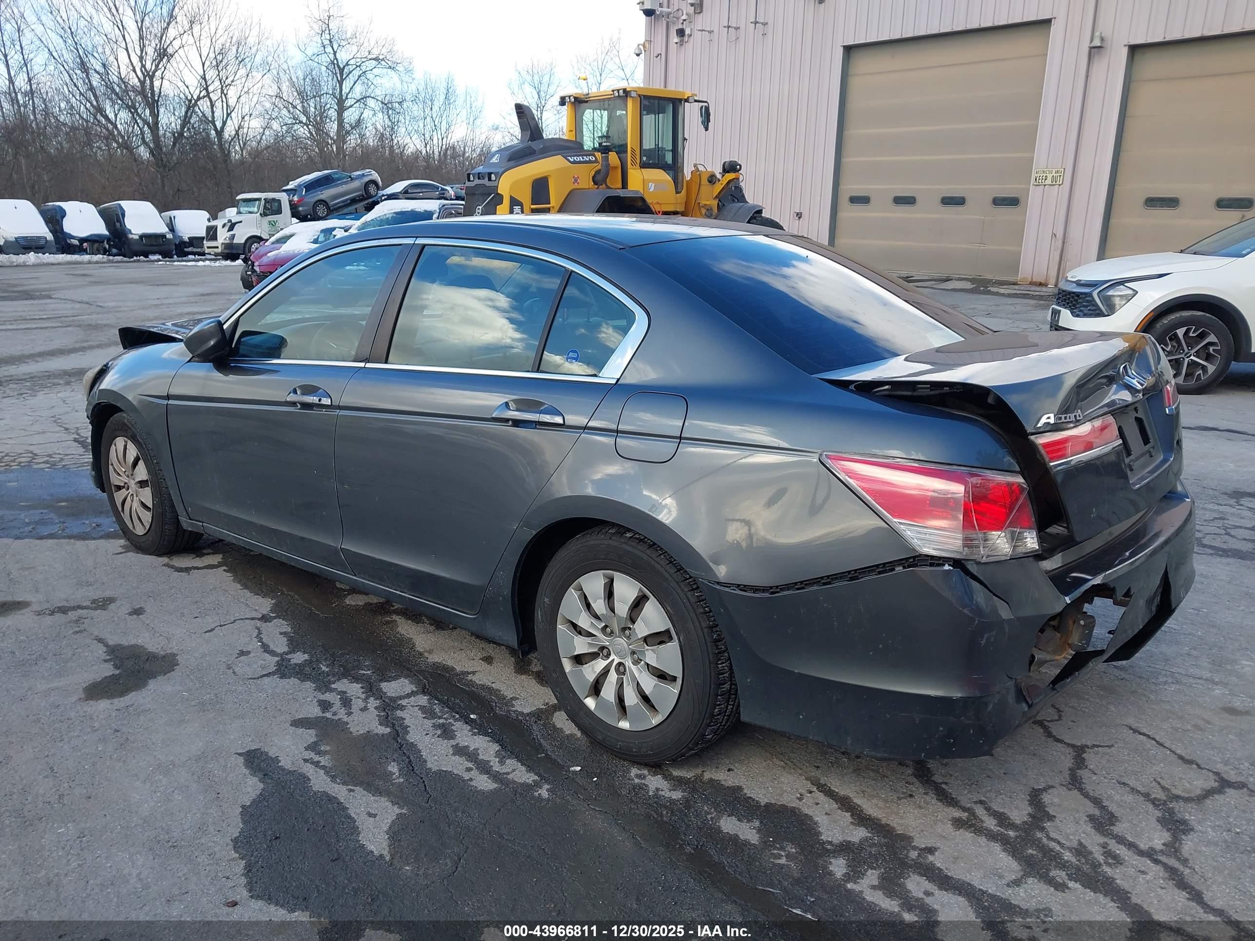 HONDA ACCORD image 3