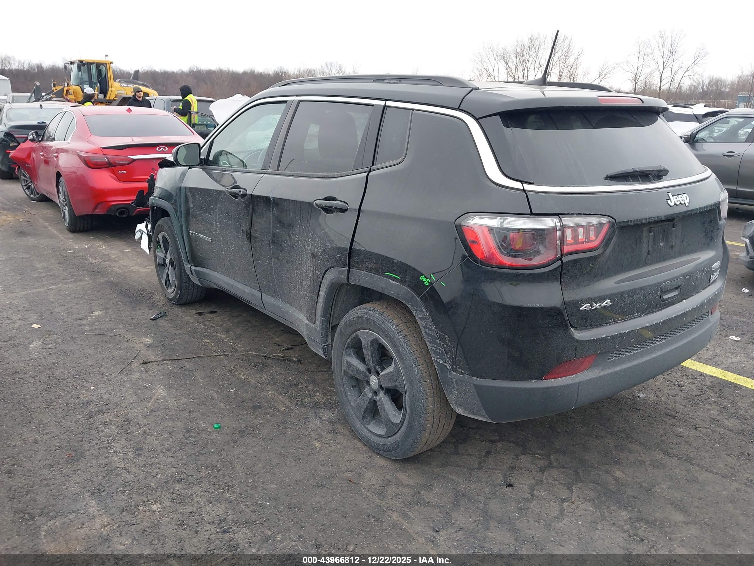 JEEP COMPASS image 3