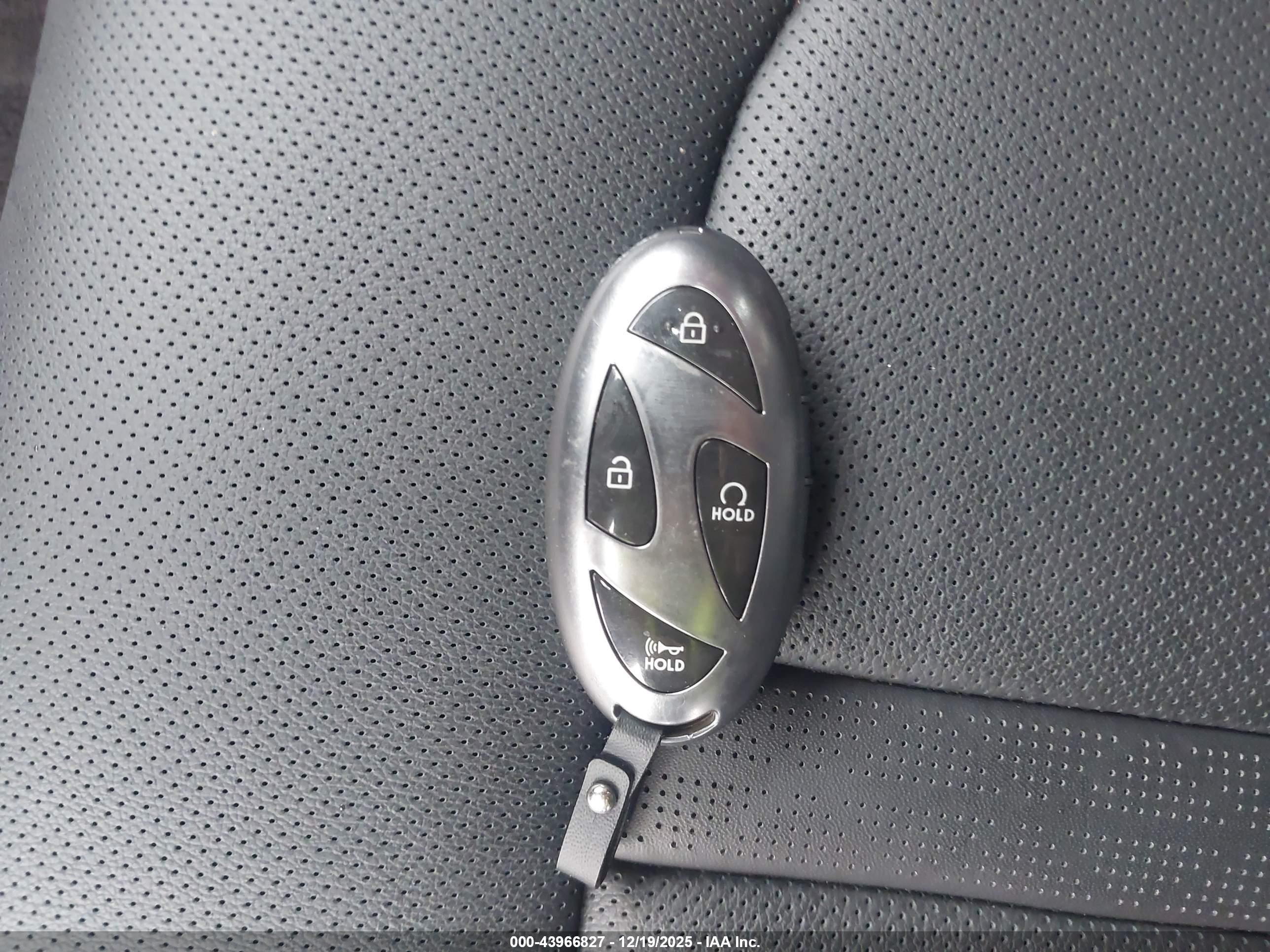 HYUNDAI SONATA image 11
