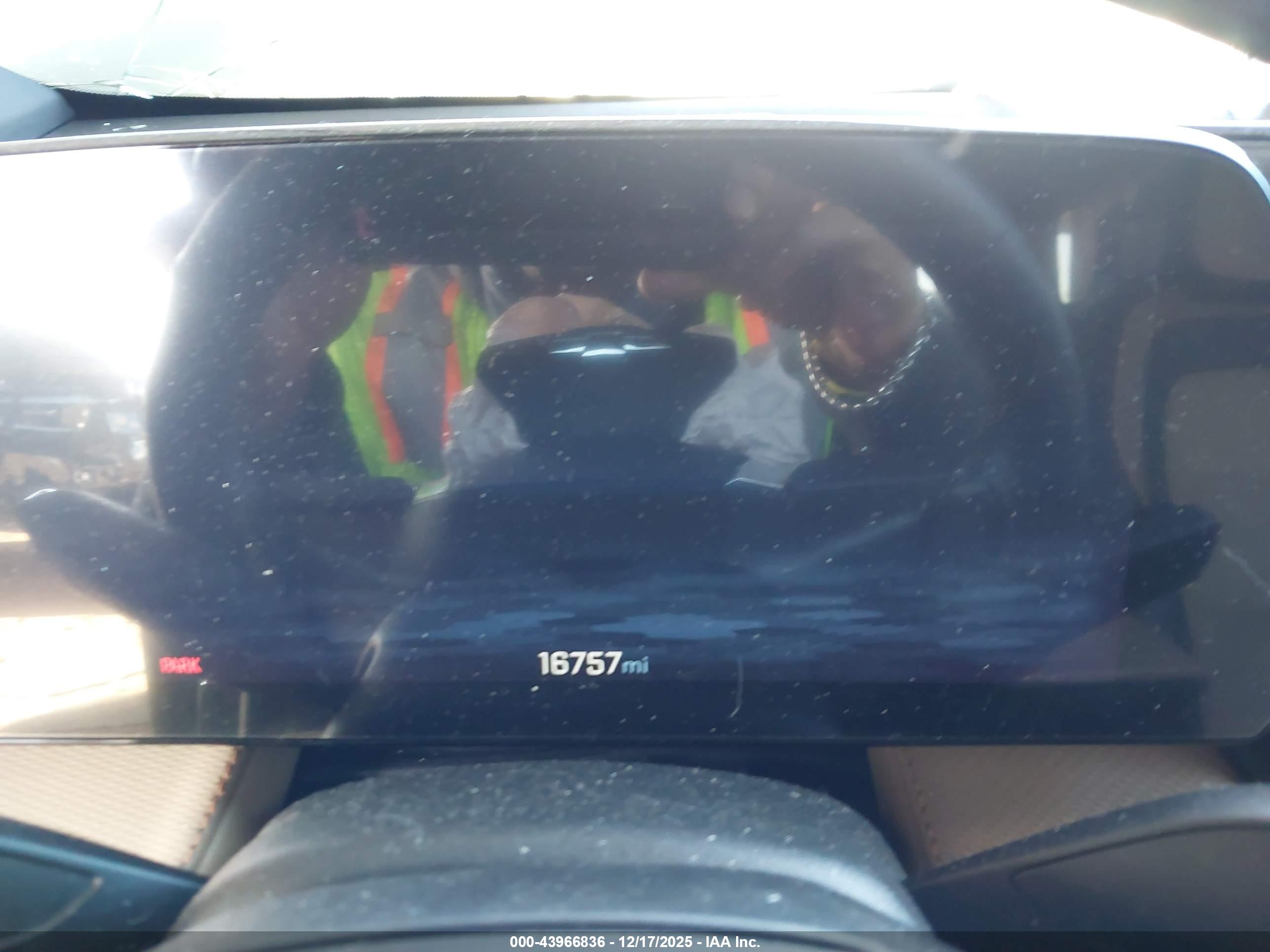 CHEVROLET EQUINOX image 7