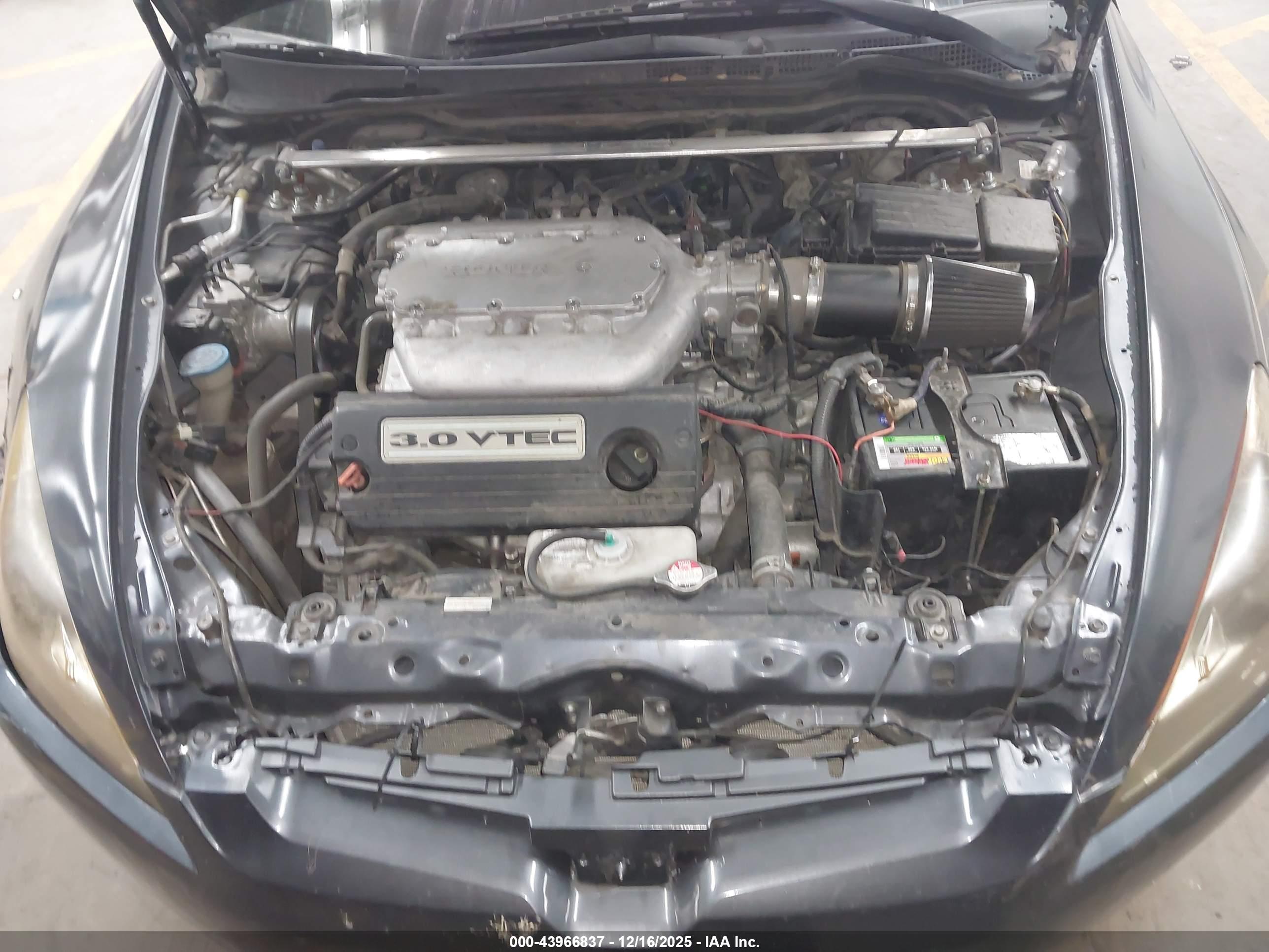 HONDA ACCORD image 10