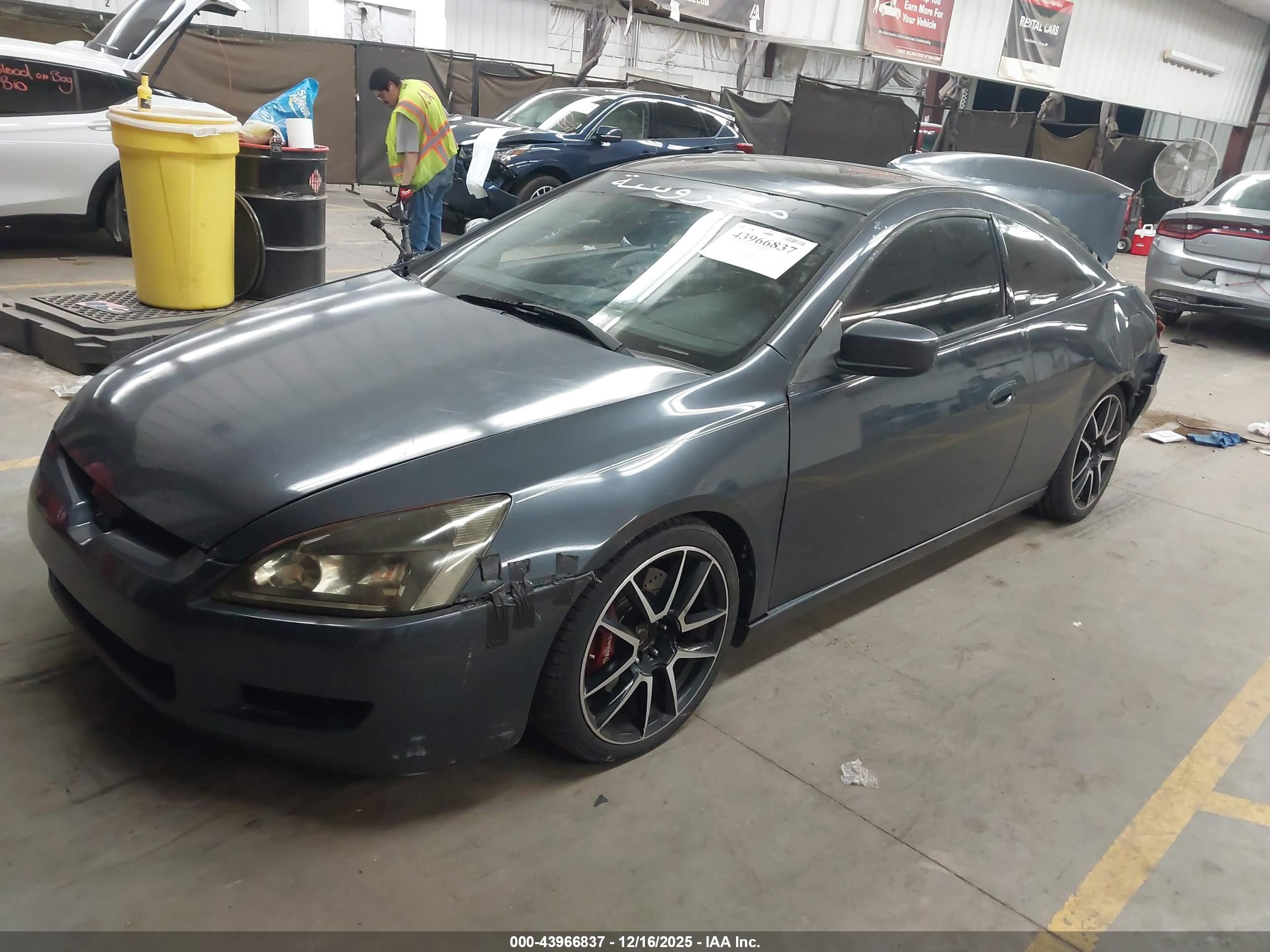 HONDA ACCORD image 2