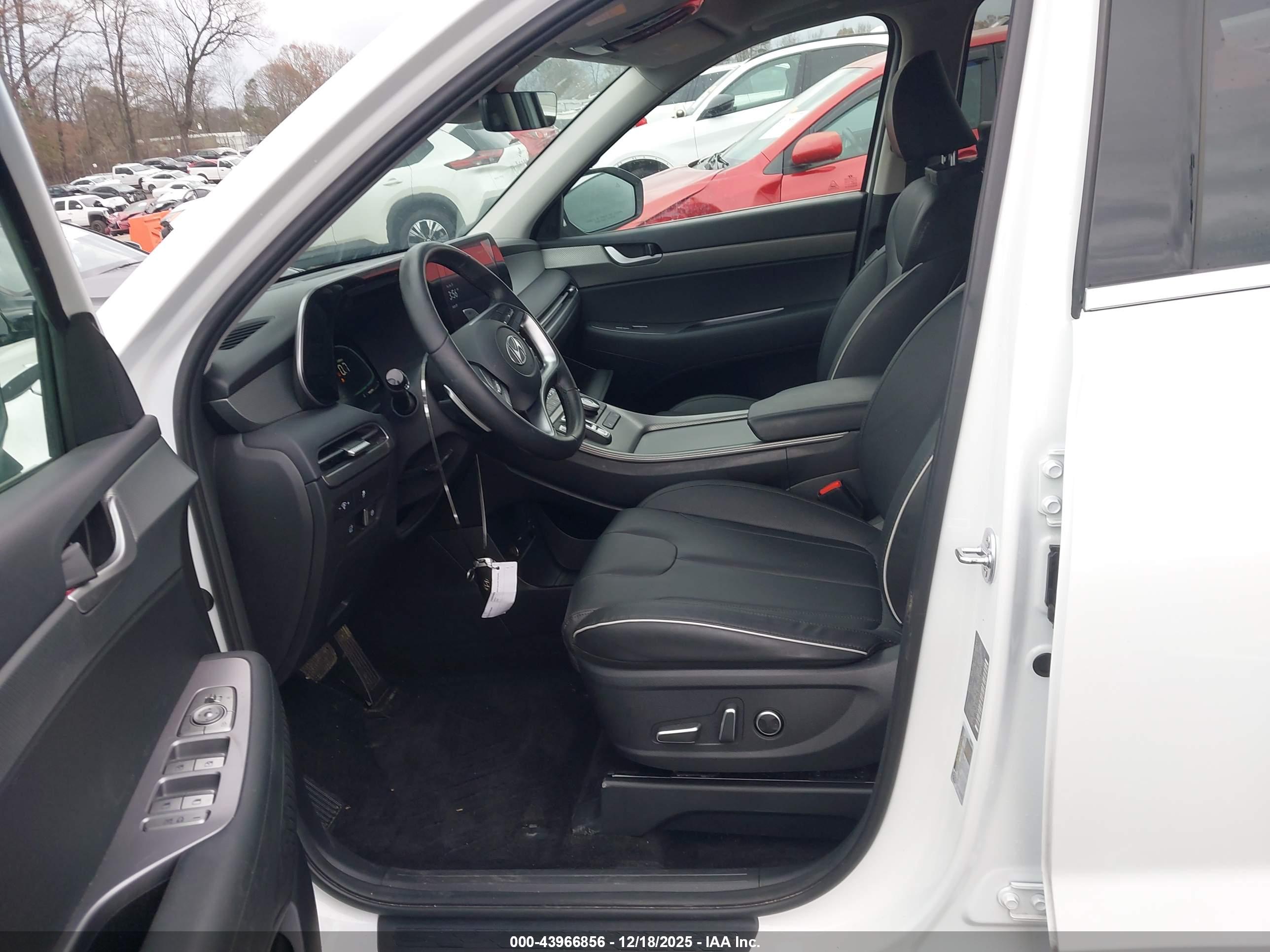 HYUNDAI PALISADE image 5