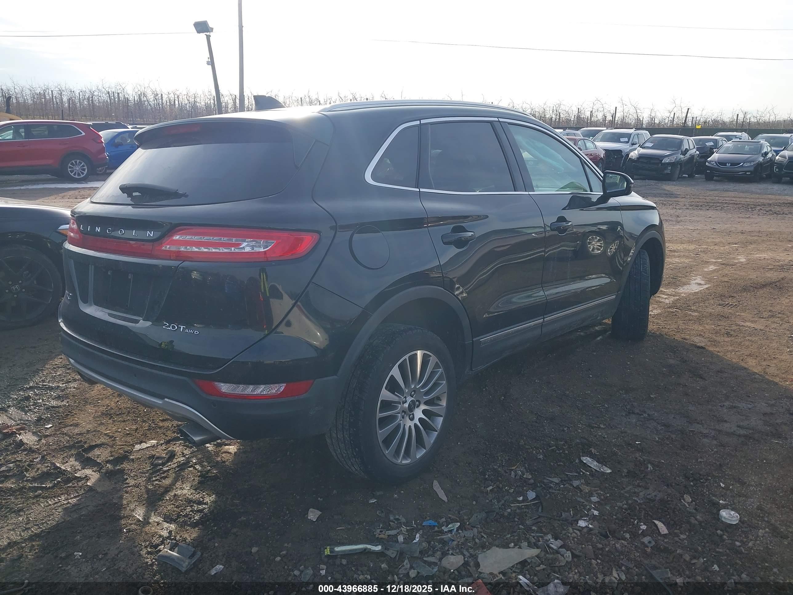 LINCOLN MKC image 4
