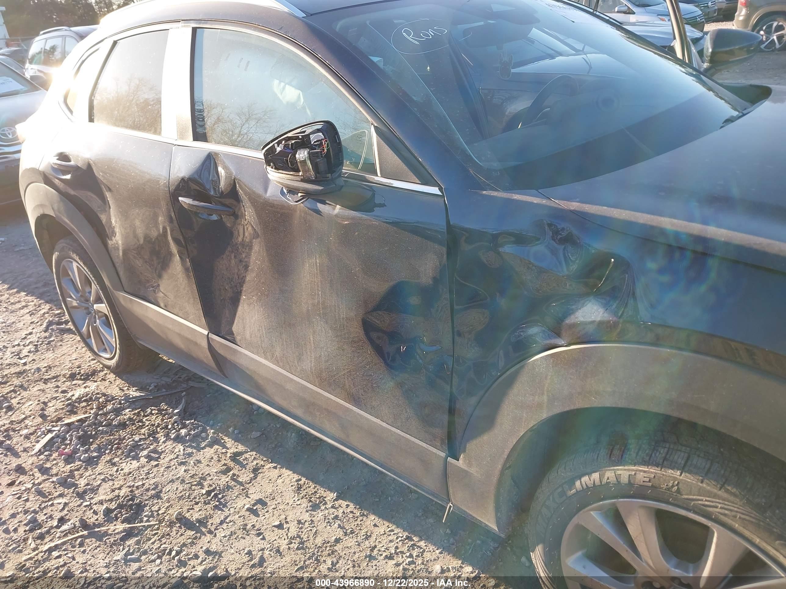 MAZDA CX-30 image 6