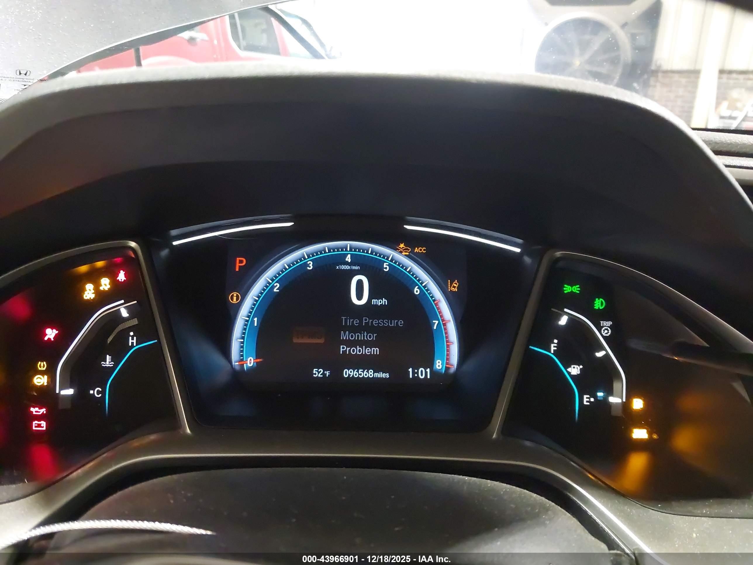 HONDA CIVIC image 7