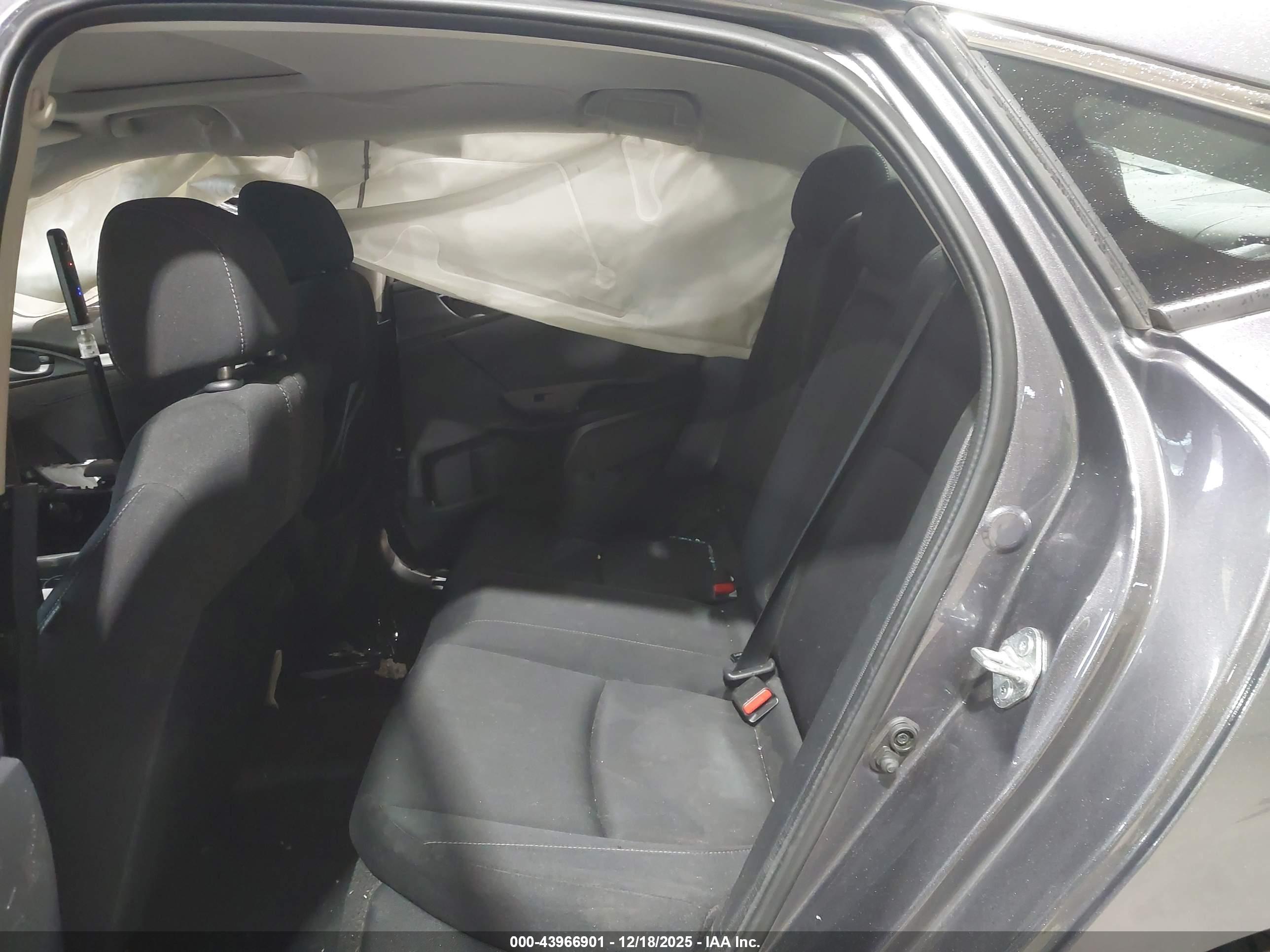 HONDA CIVIC image 8