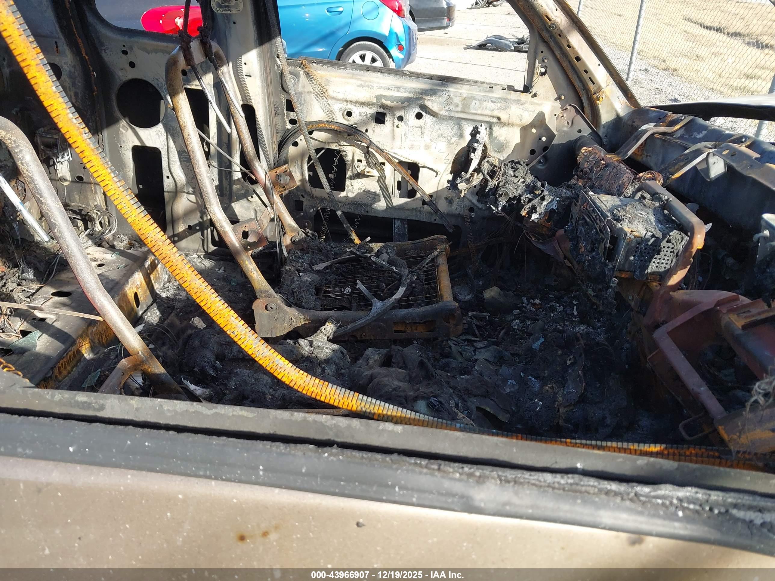 DODGE DAKOTA image 5