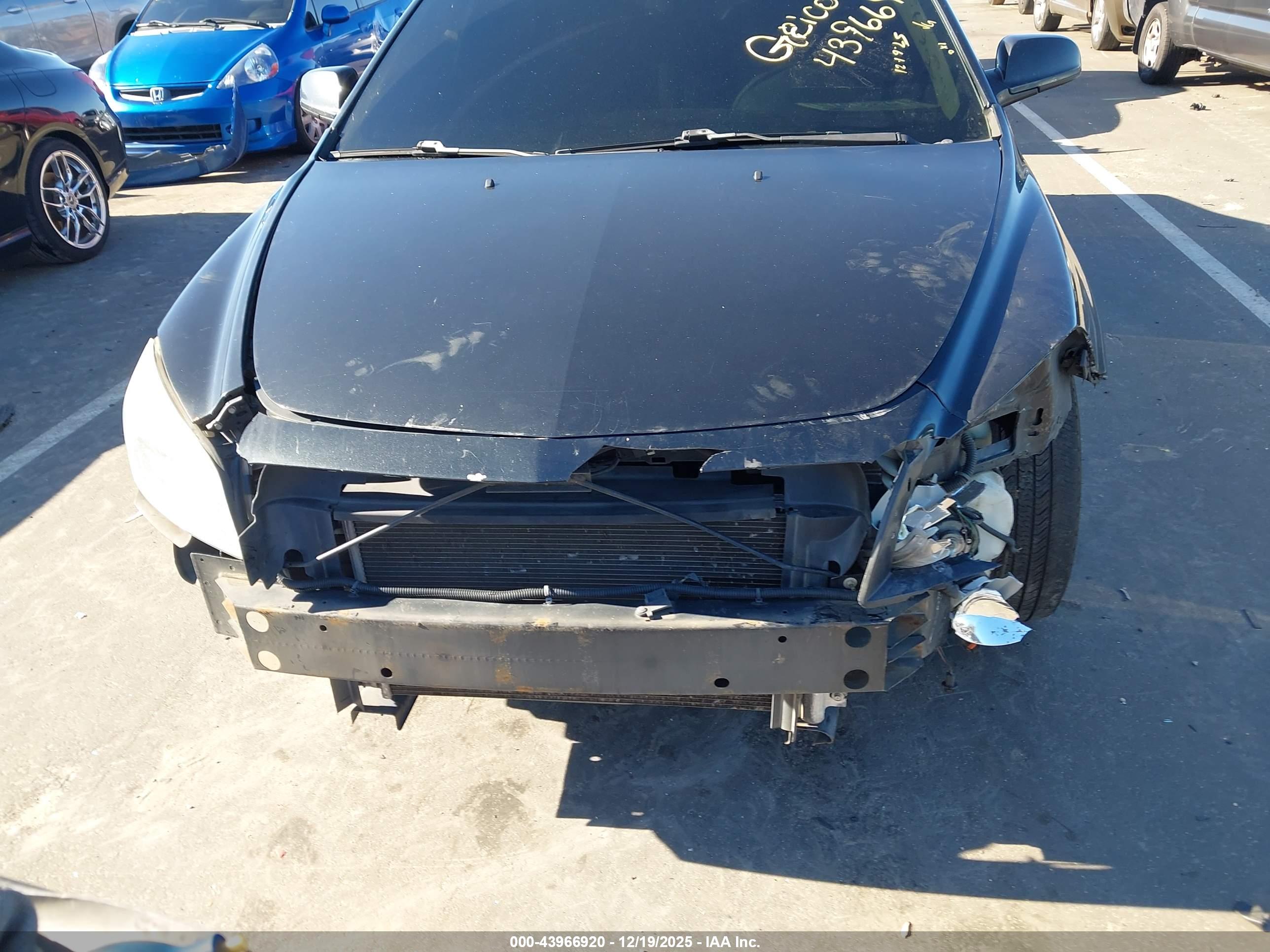 CHEVROLET MALIBU image 6