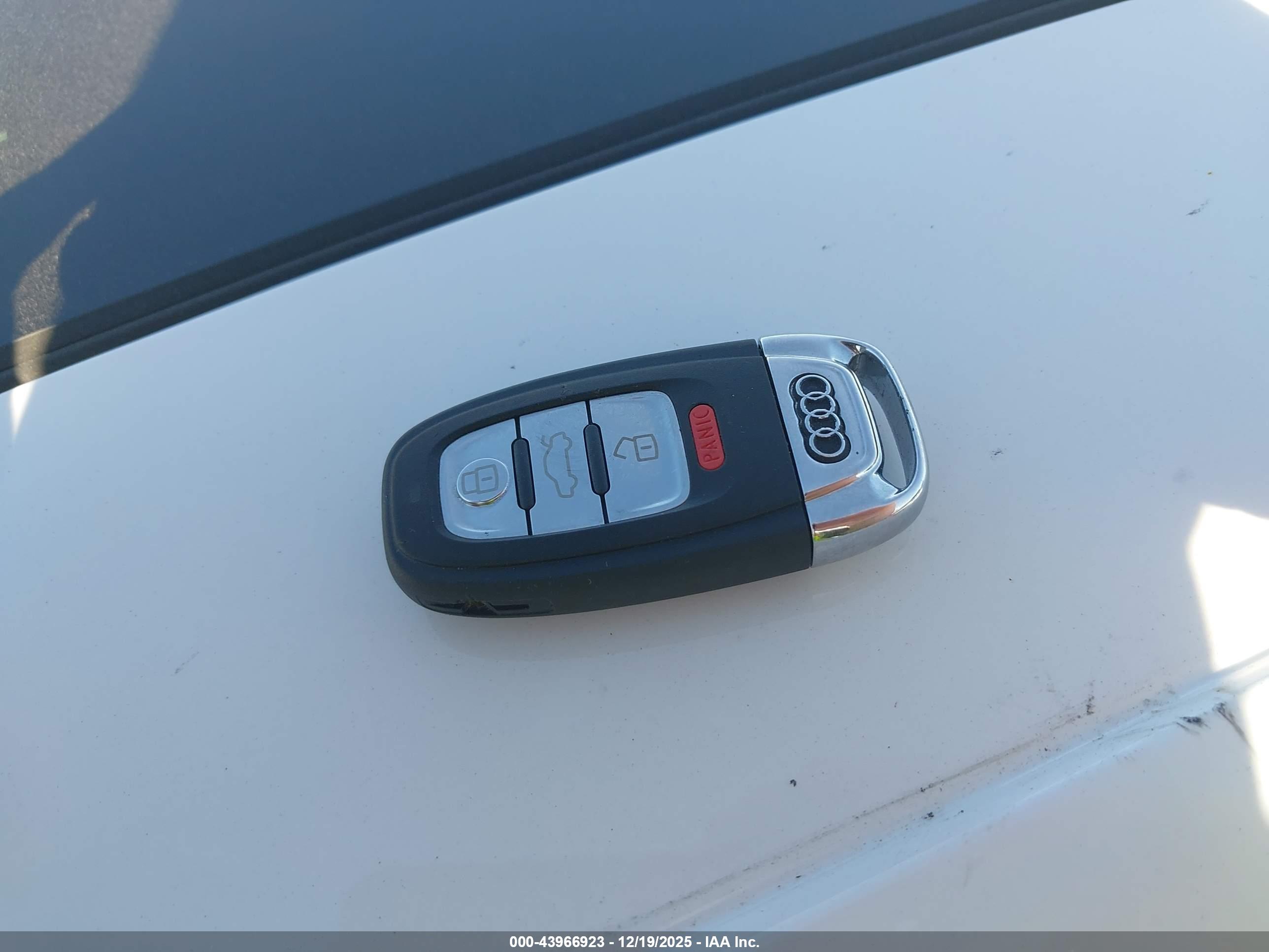 AUDI A6 image 11
