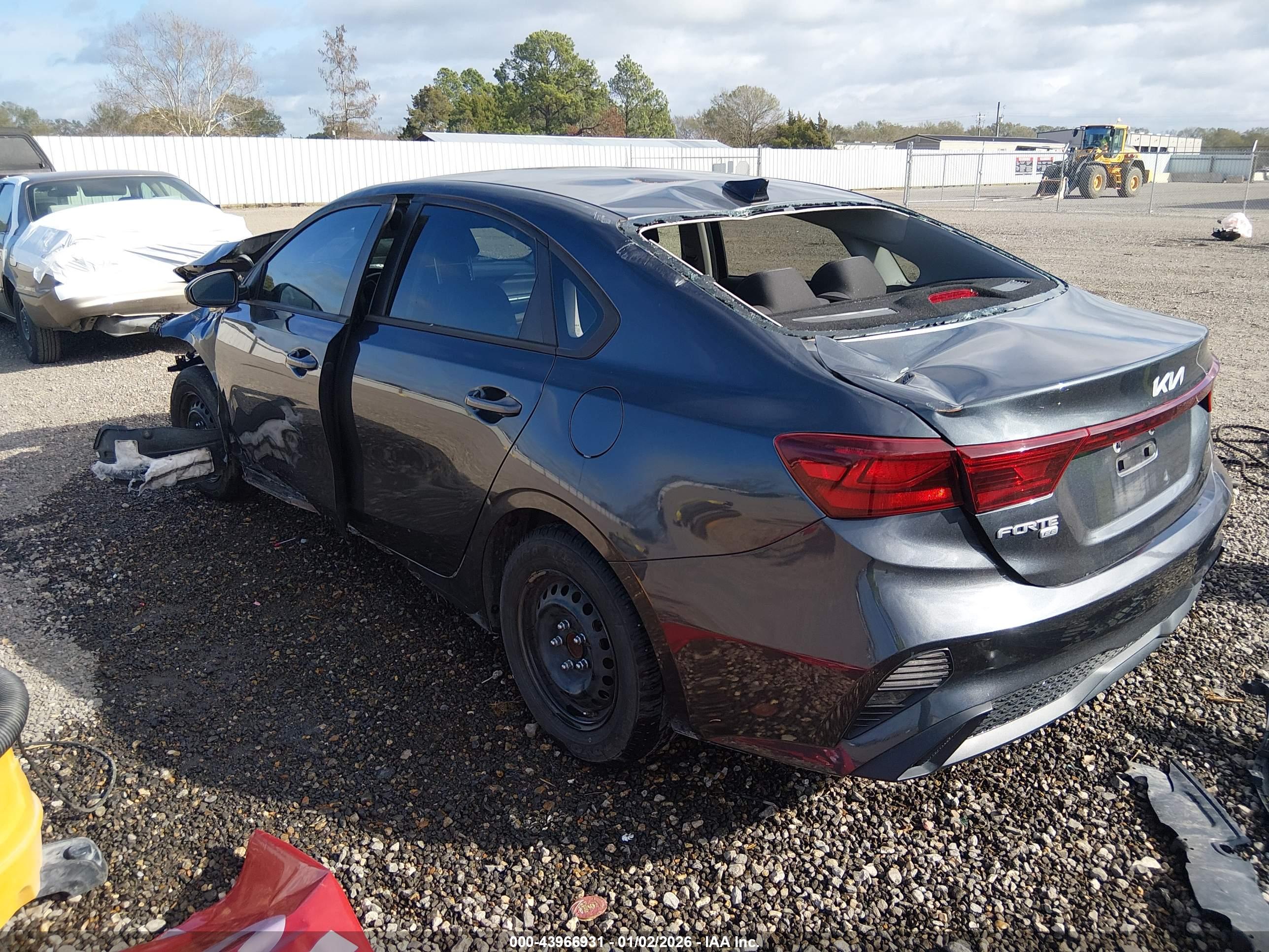KIA FORTE image 3