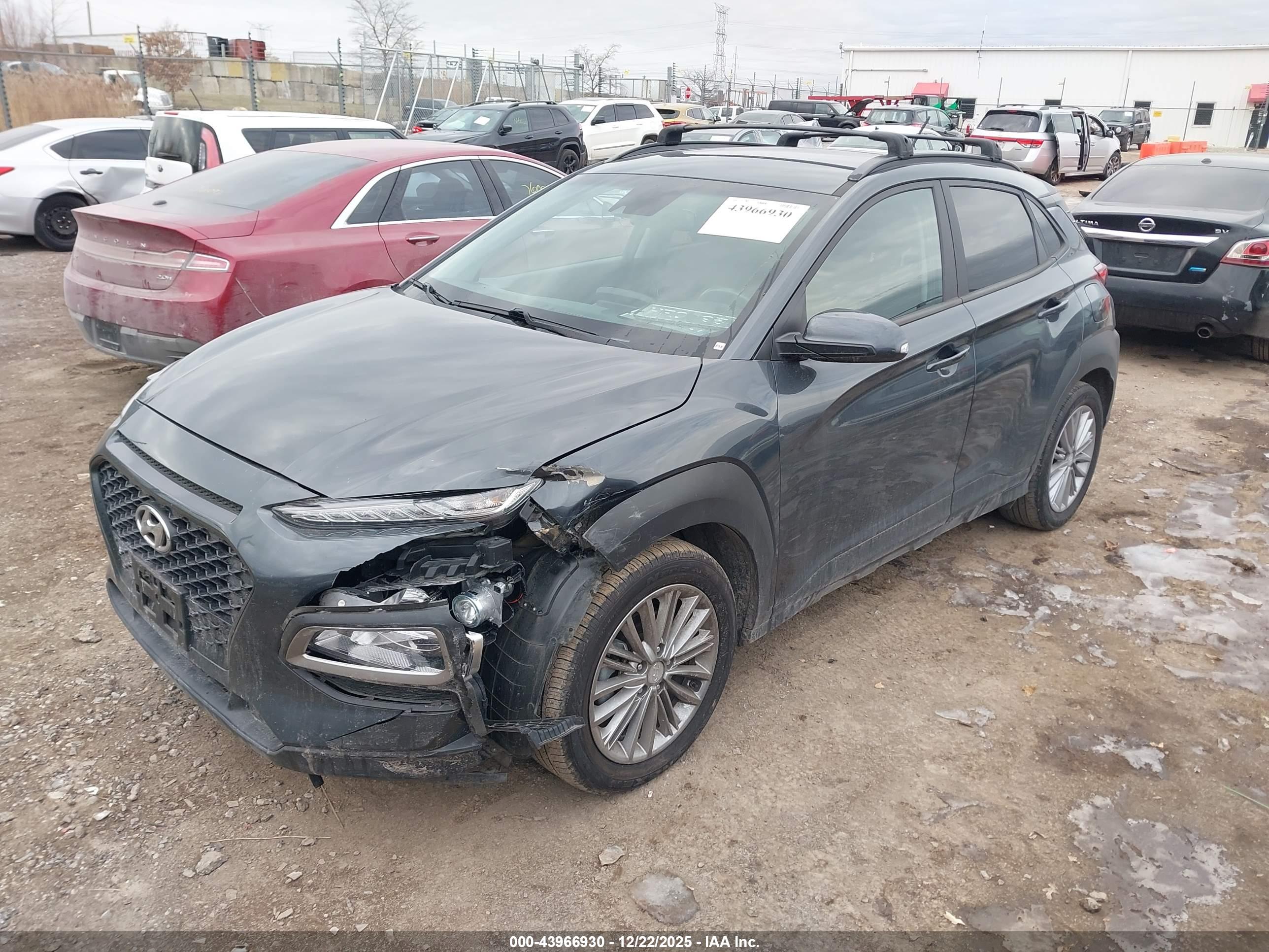 HYUNDAI KONA image 2