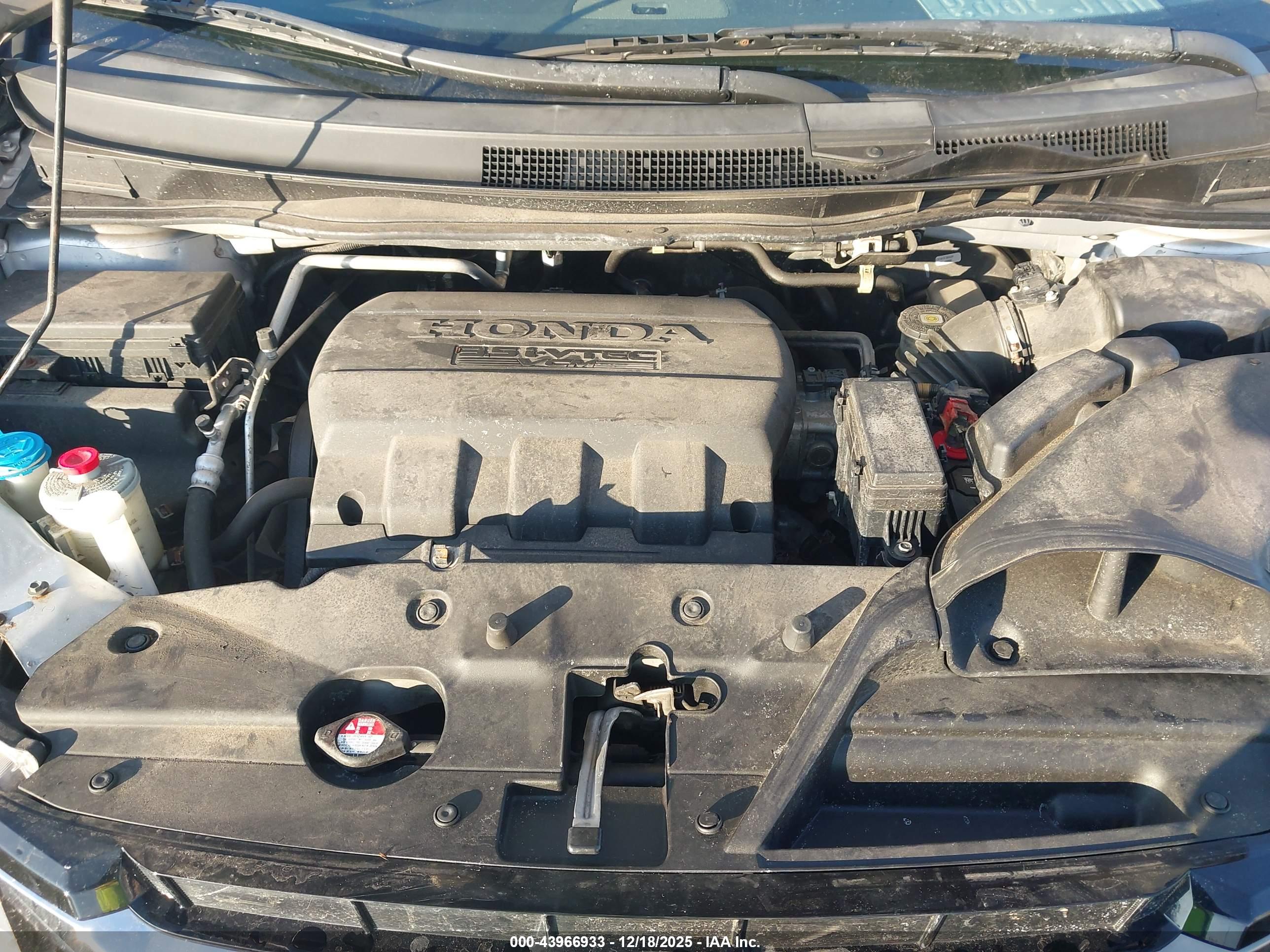 HONDA ODYSSEY image 10