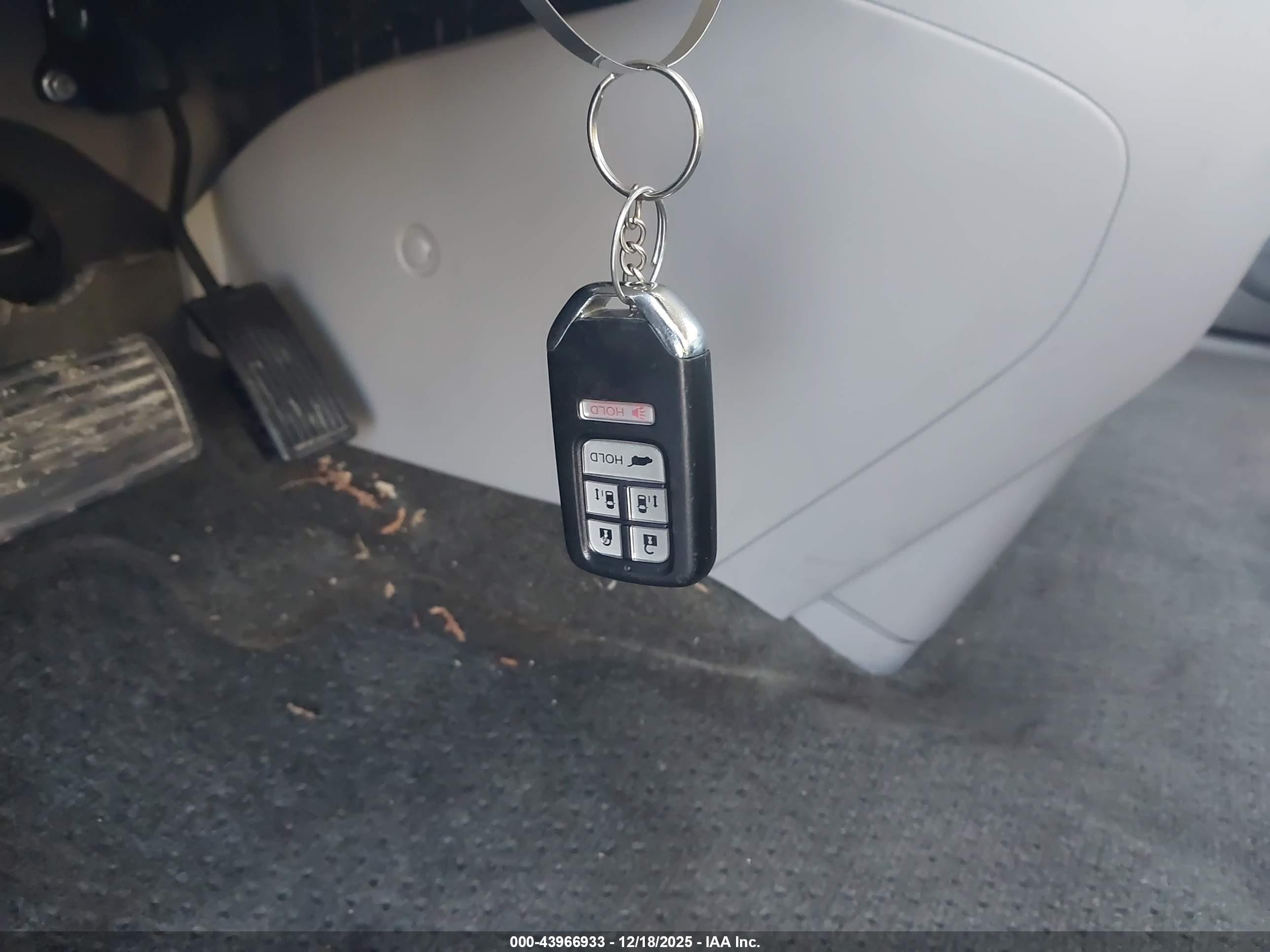 HONDA ODYSSEY image 11