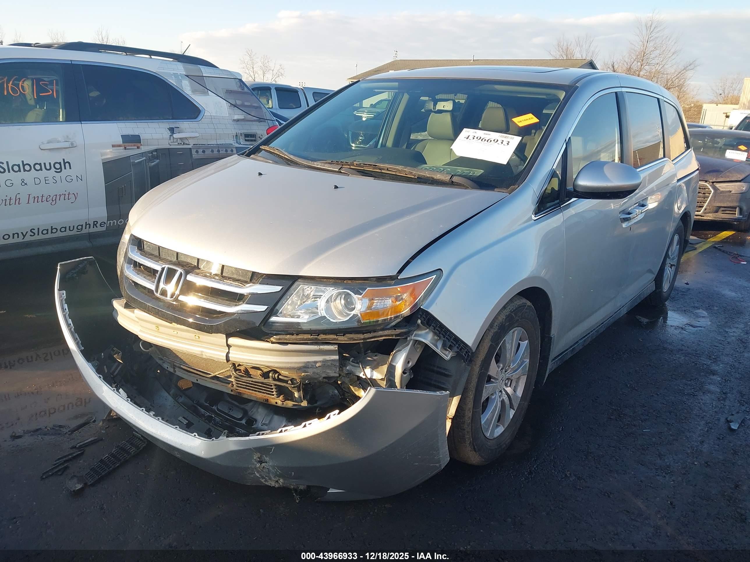 HONDA ODYSSEY image 2