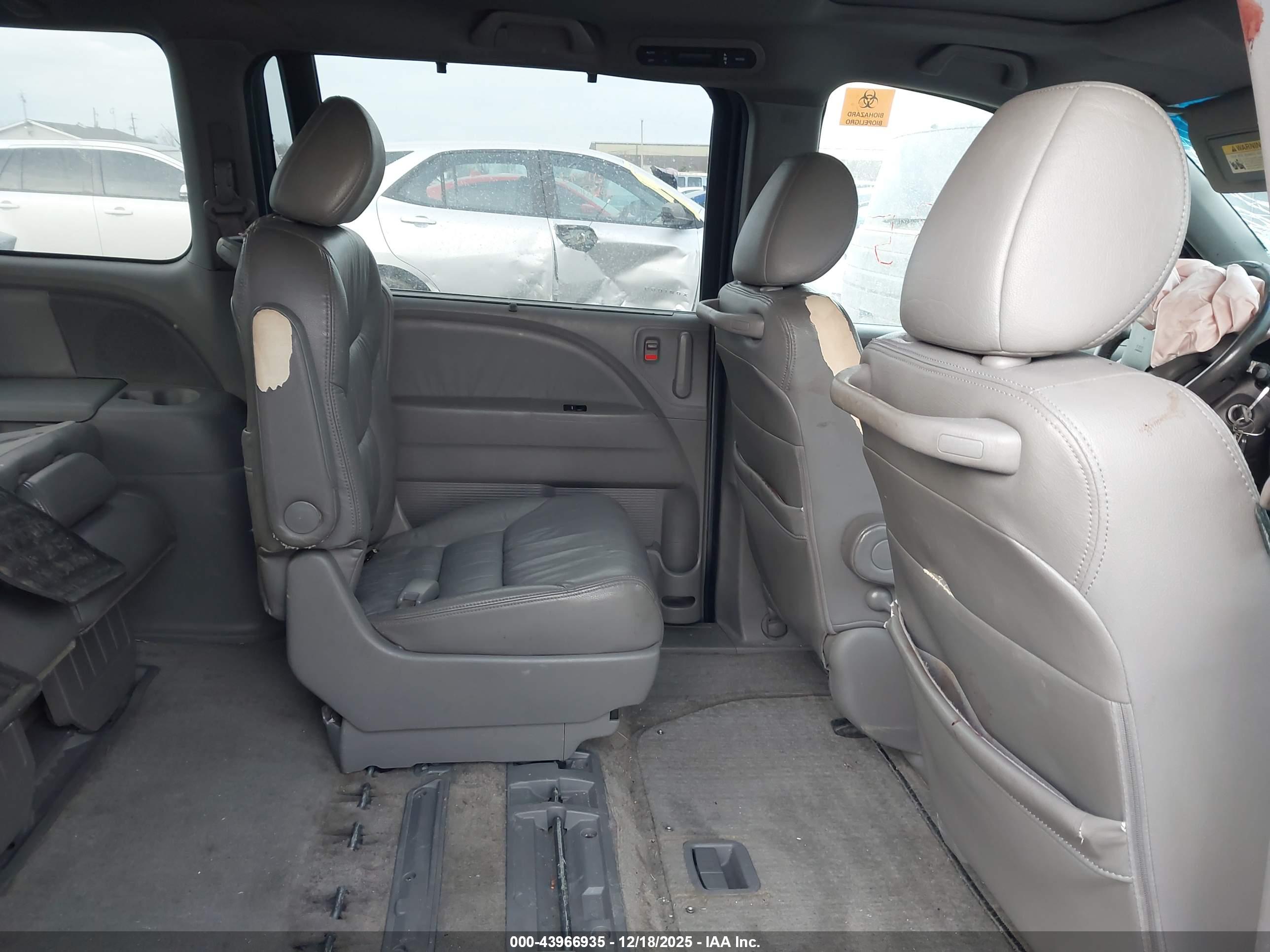 HONDA ODYSSEY image 8