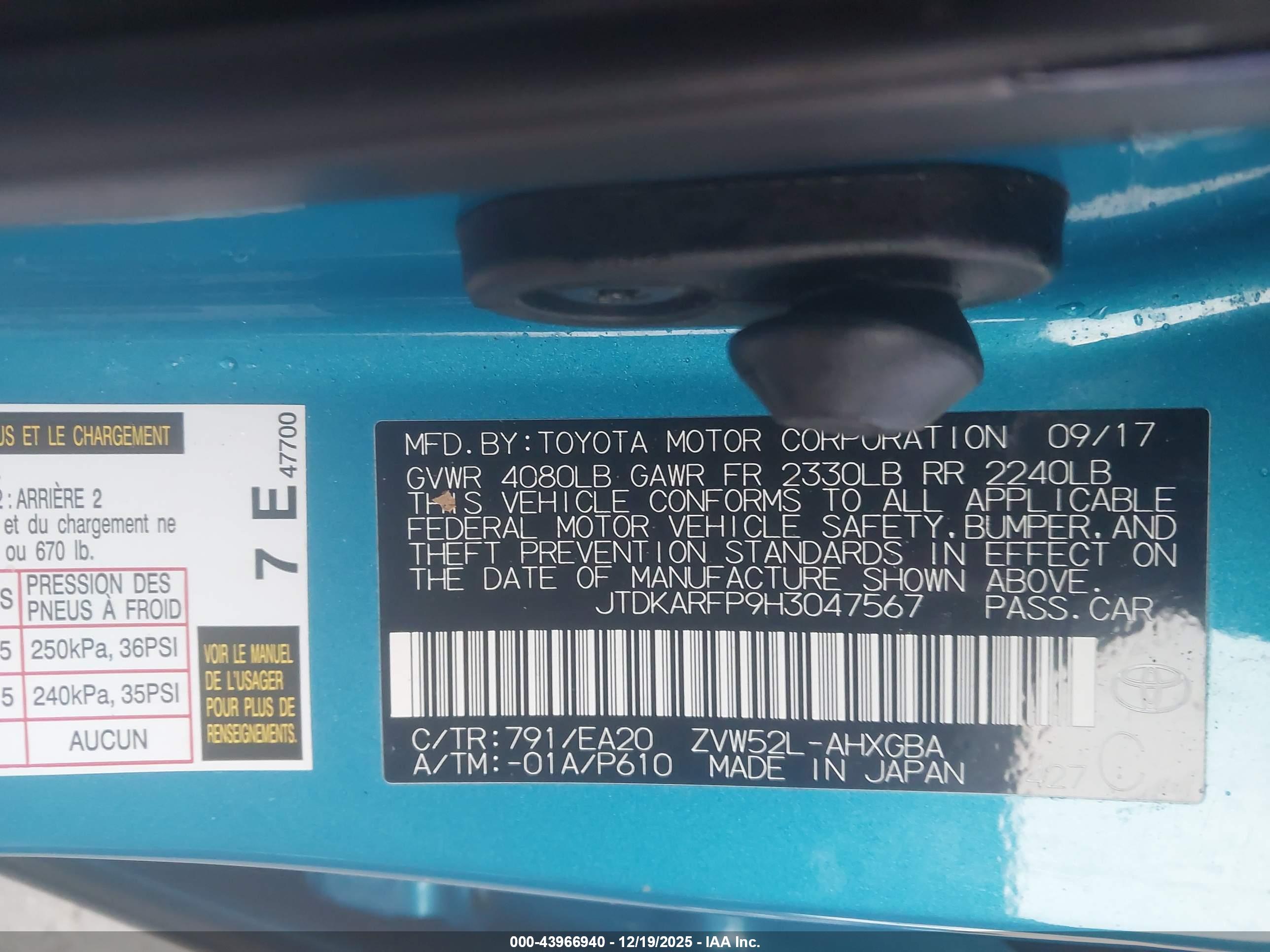 TOYOTA PRIUS image 9