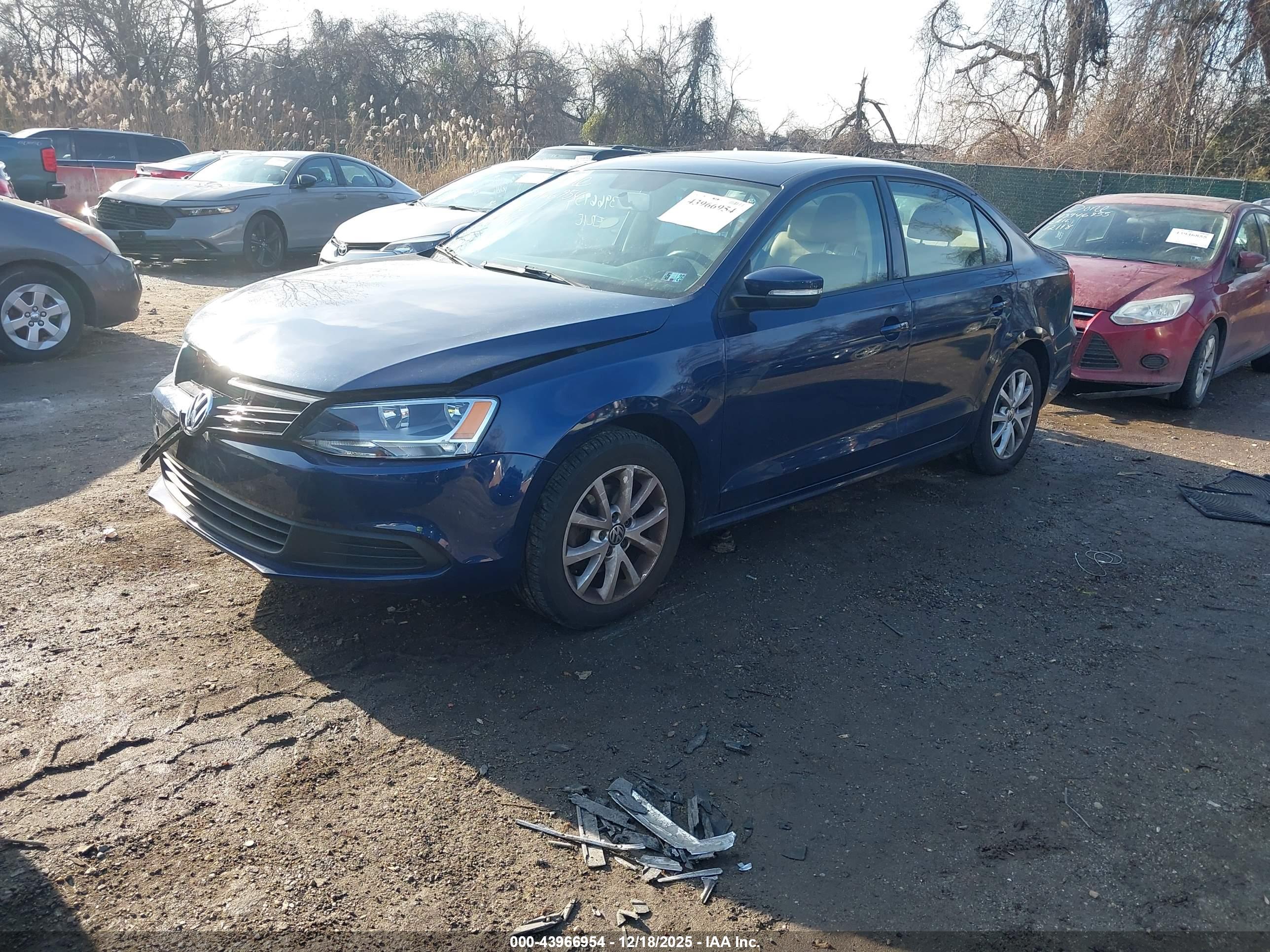 VOLKSWAGEN JETTA image 2