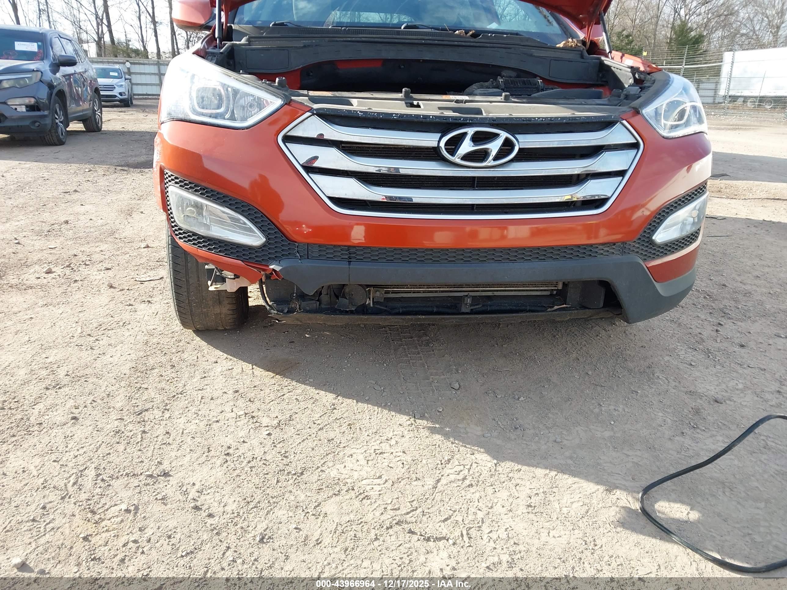 HYUNDAI SANTA image 6