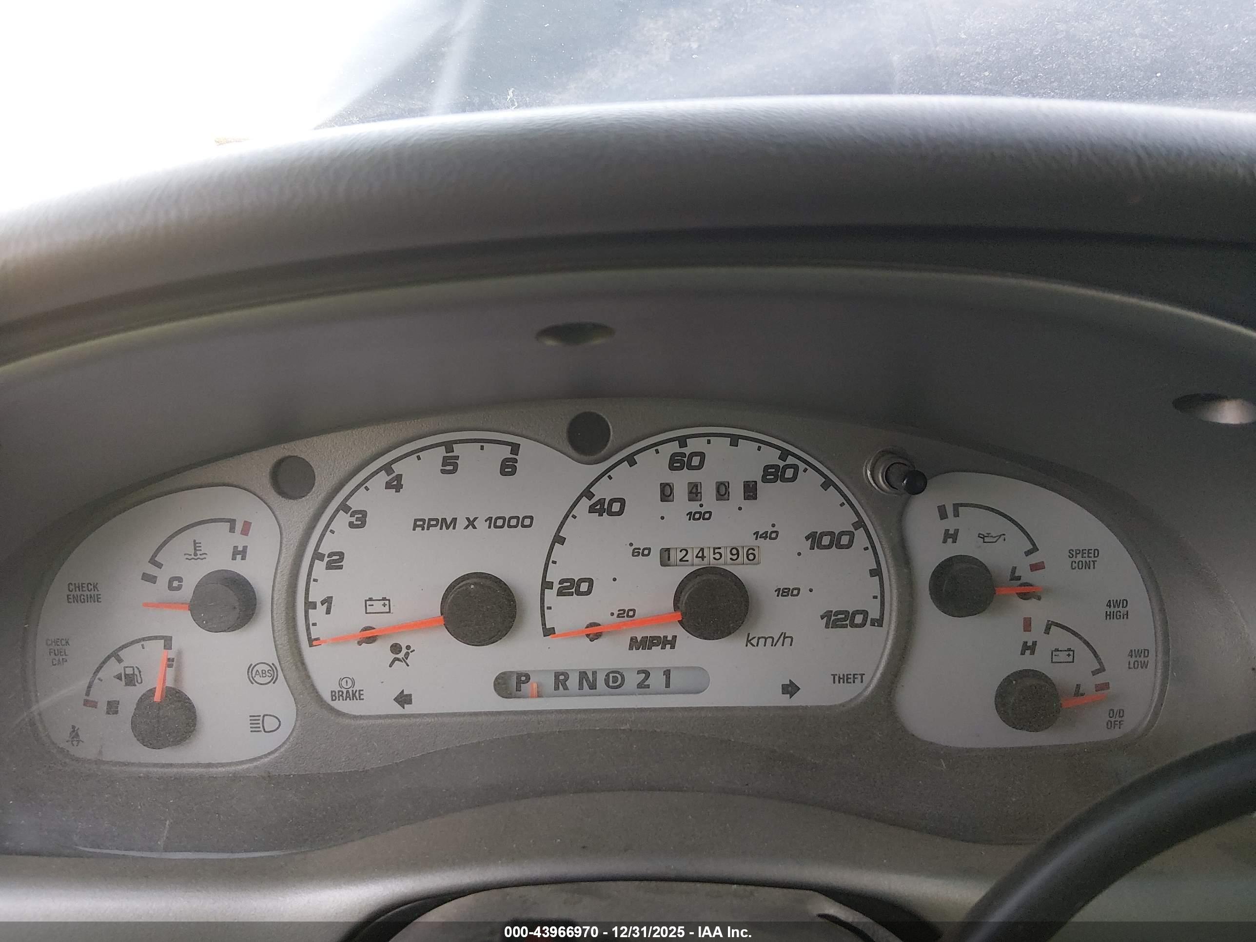 FORD EXPLORER image 7