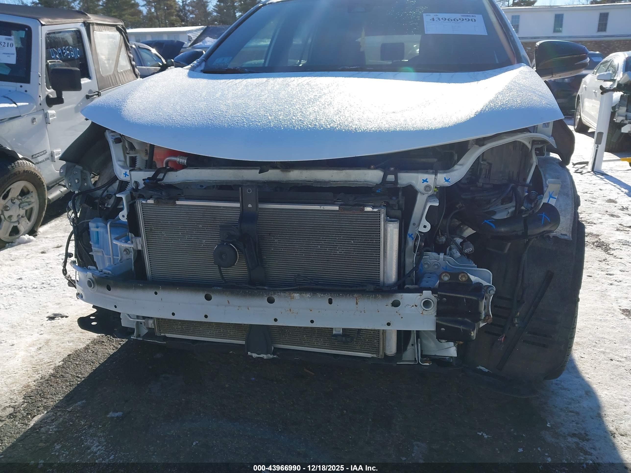 TOYOTA RAV4 image 6