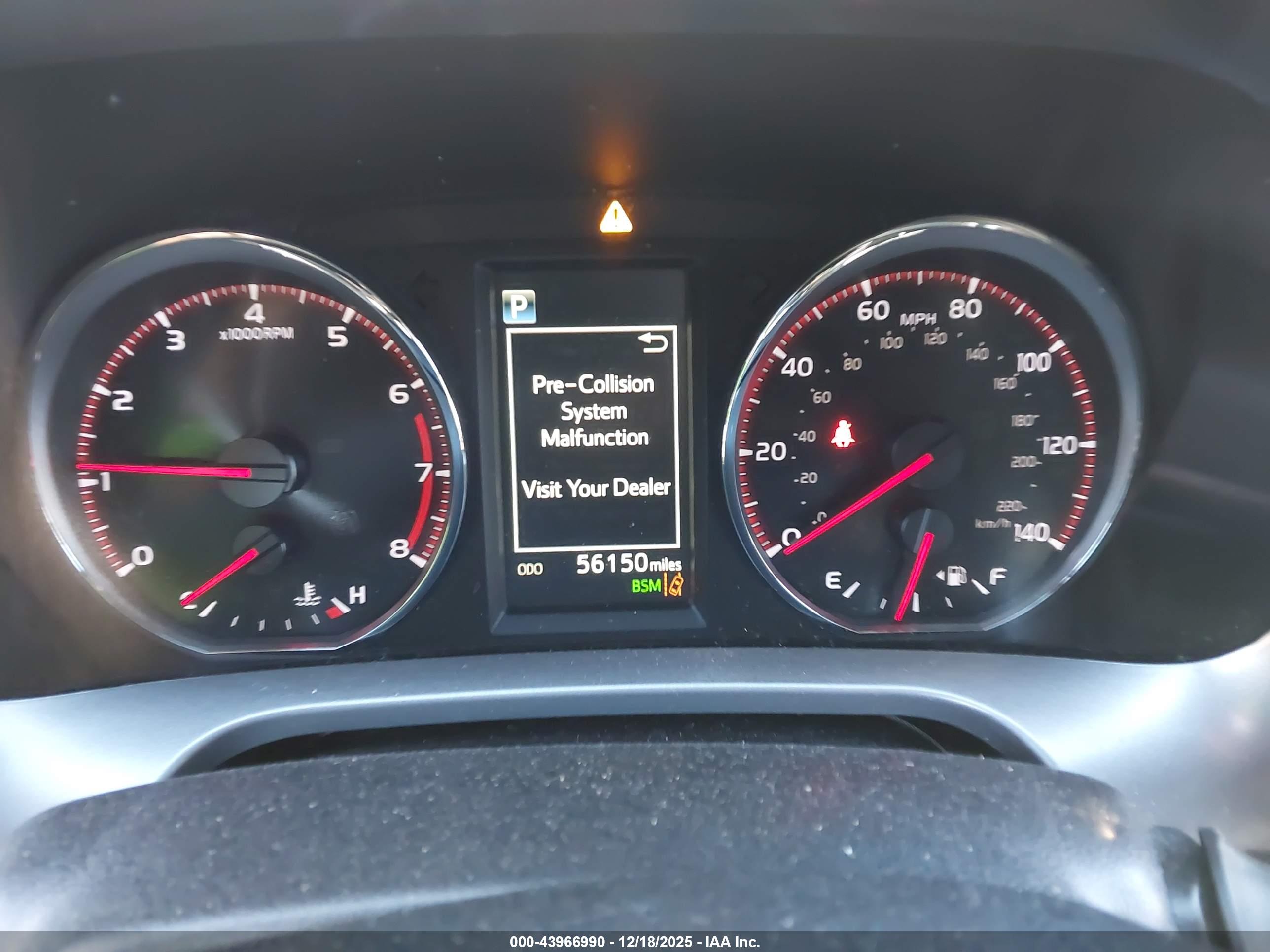 TOYOTA RAV4 image 7