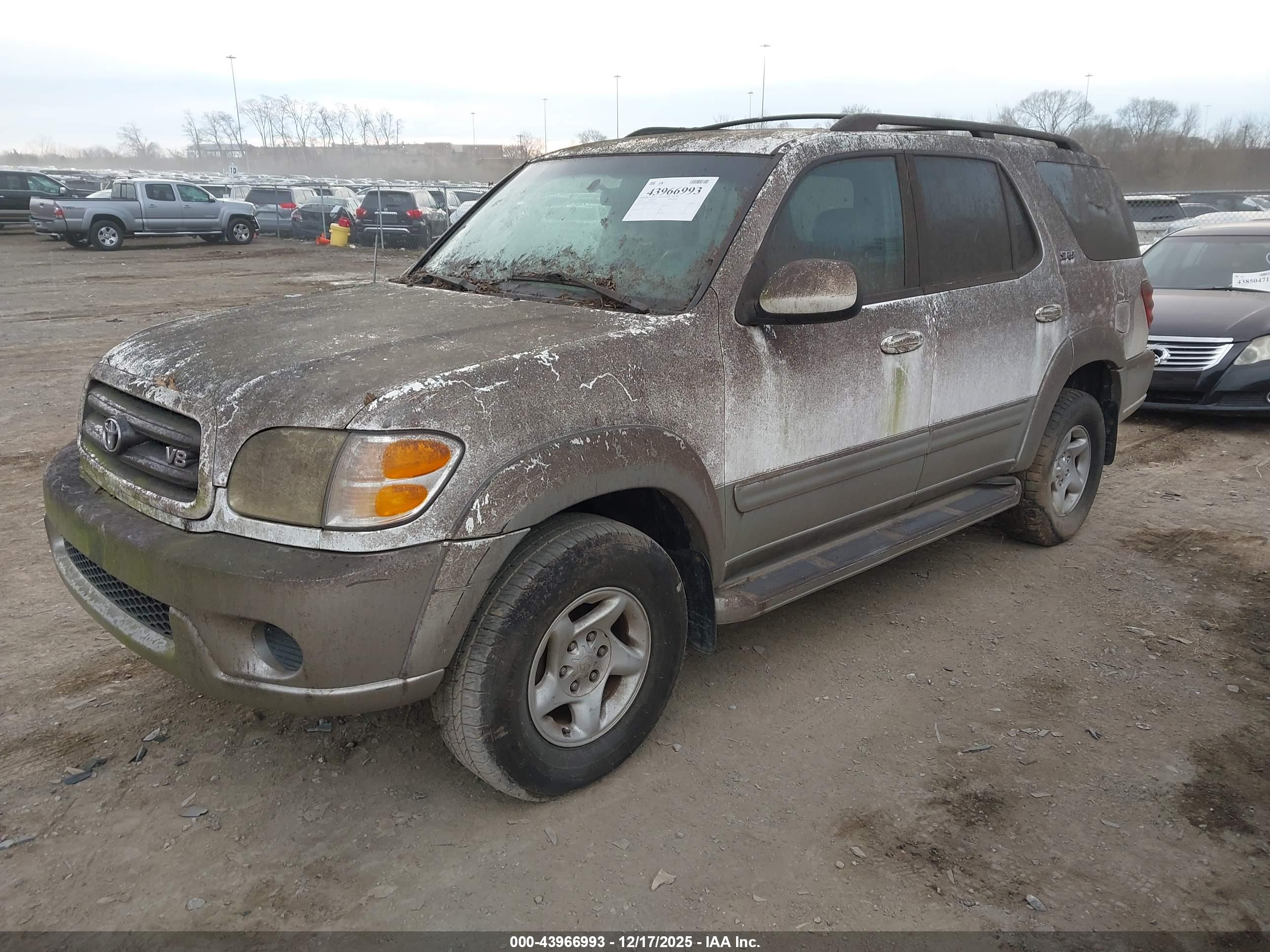TOYOTA SEQUOIA image 2
