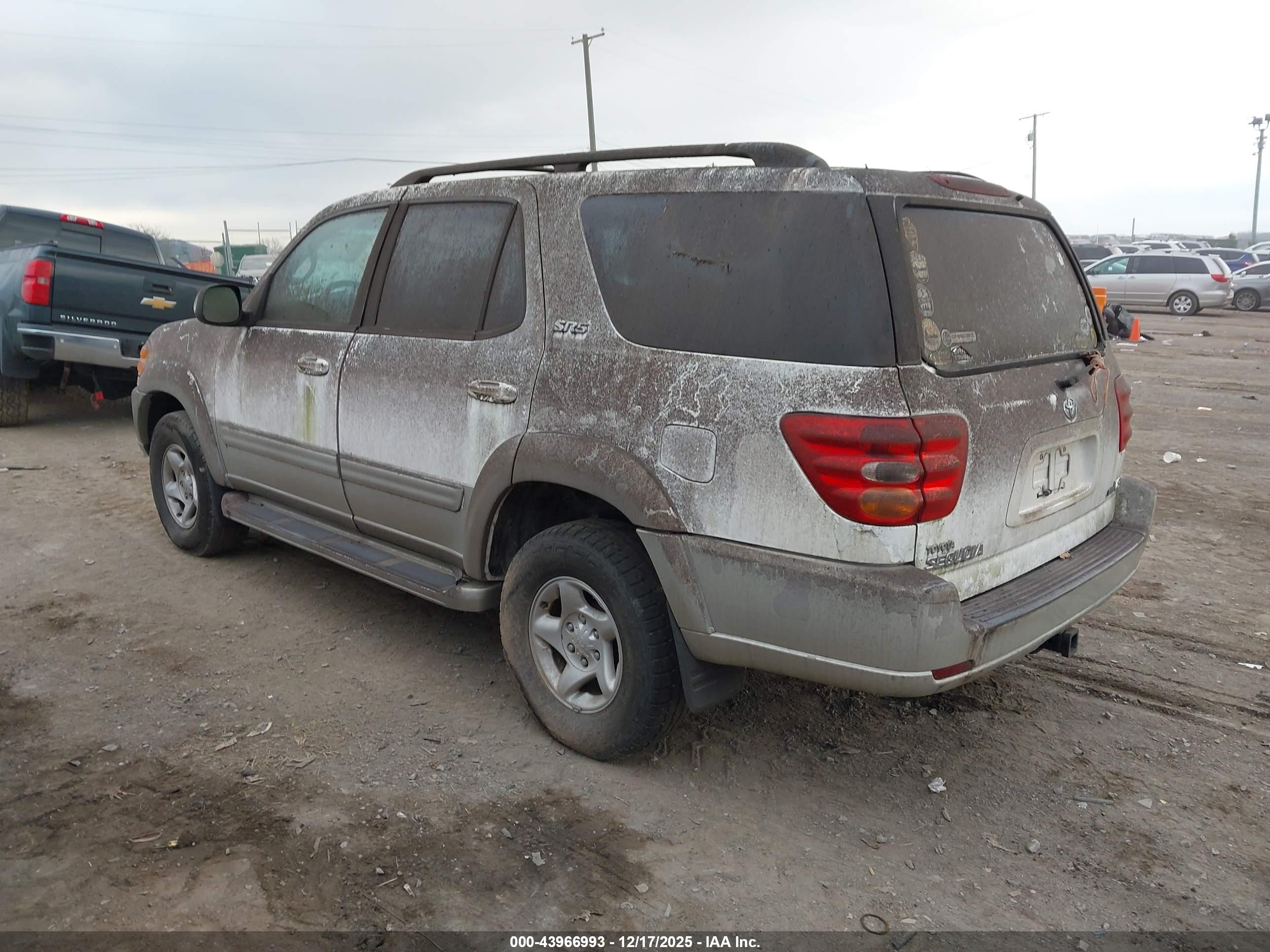 TOYOTA SEQUOIA image 3