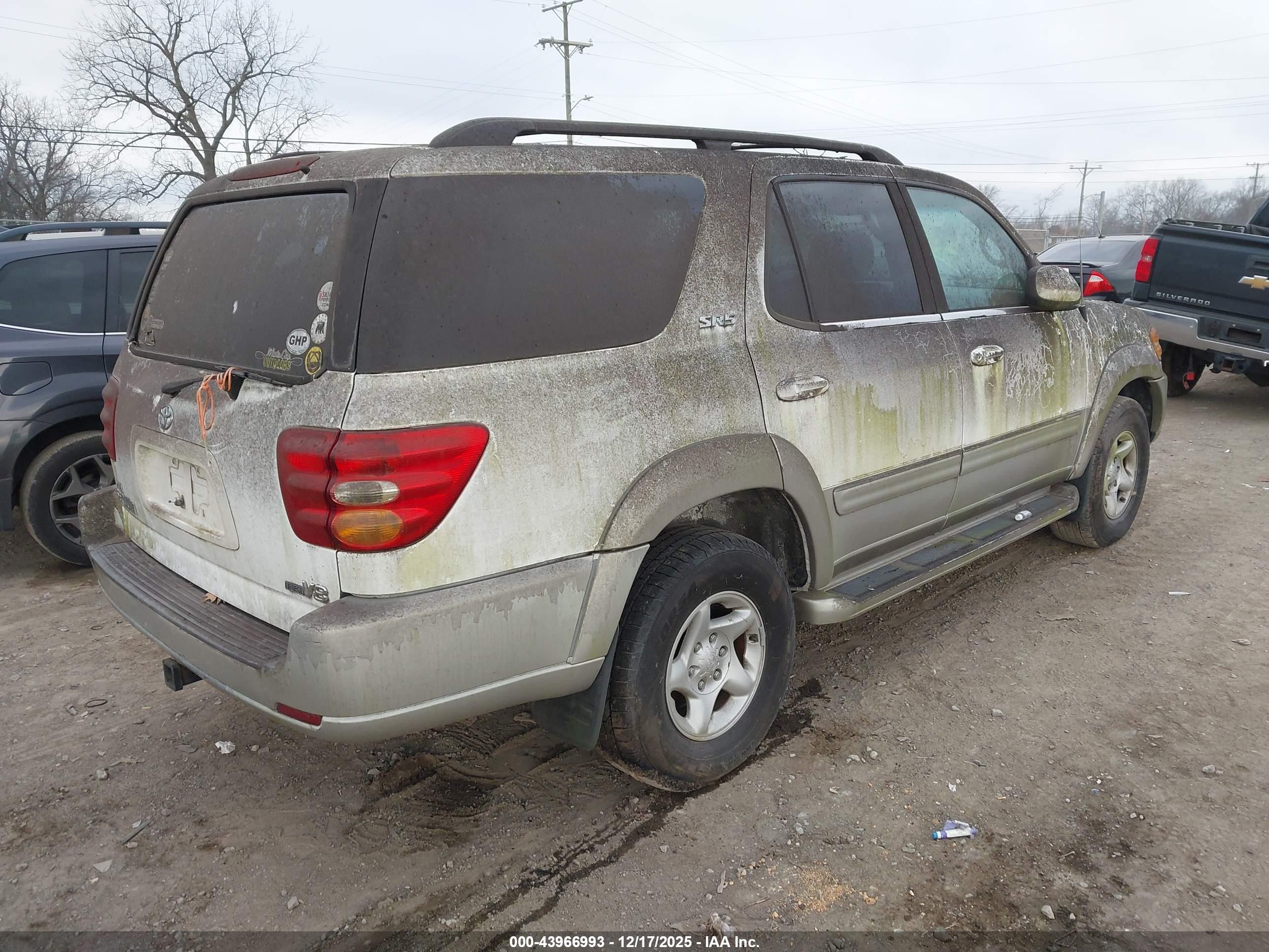 TOYOTA SEQUOIA image 4