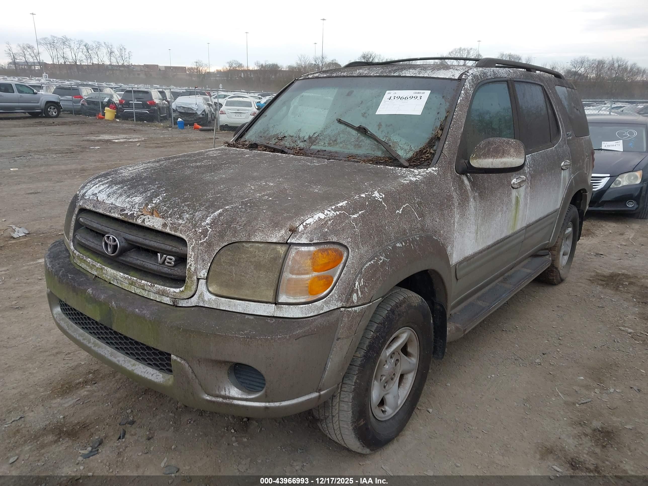 TOYOTA SEQUOIA image 6