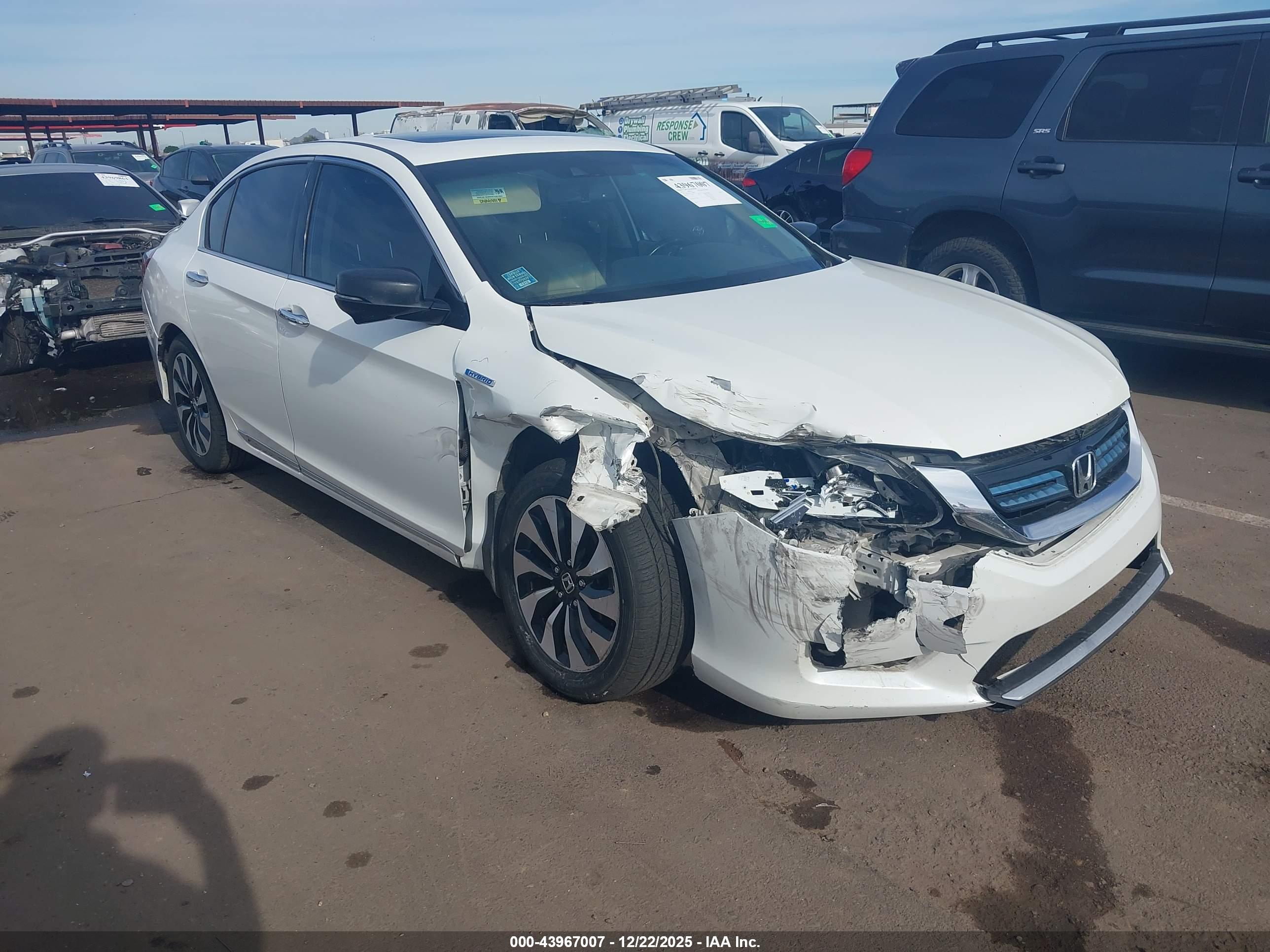 HONDA ACCORD image 6