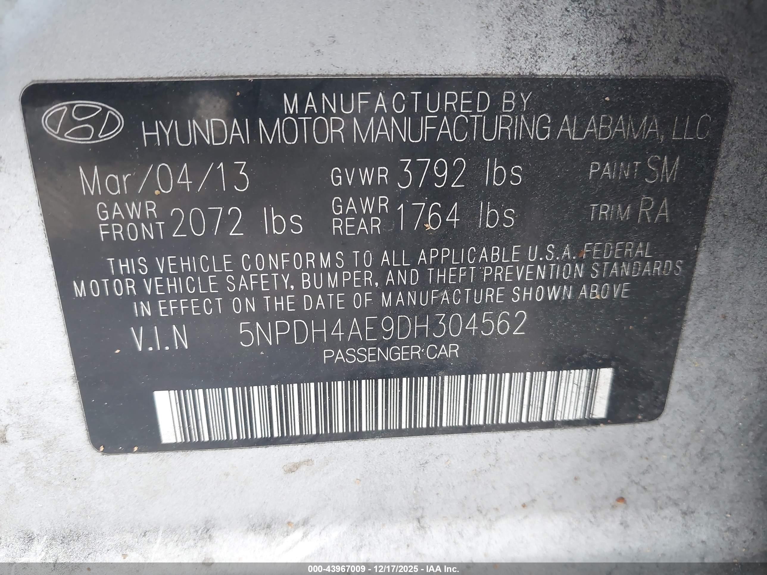 HYUNDAI ELANTRA image 9