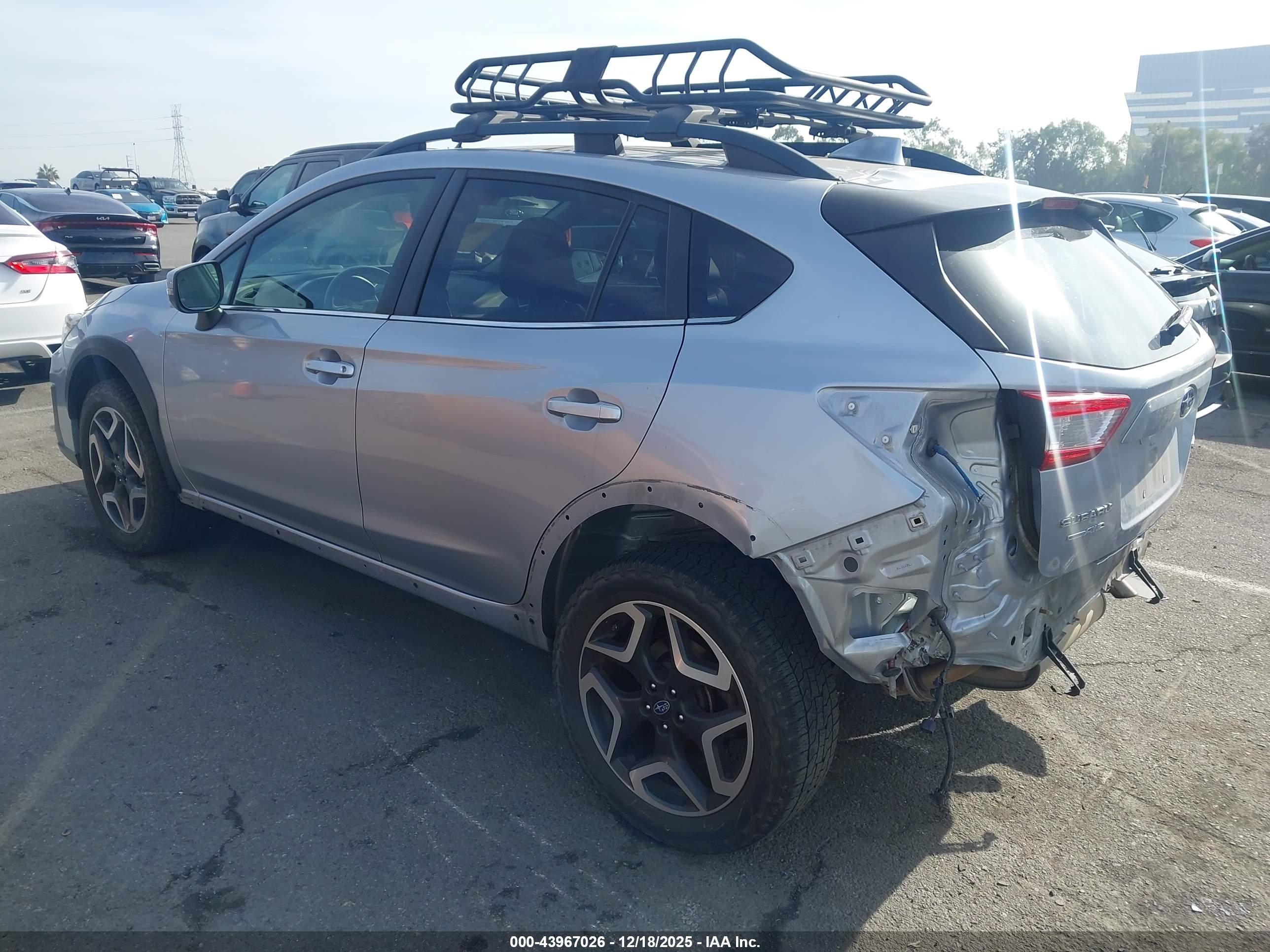 SUBARU CROSSTREK image 3