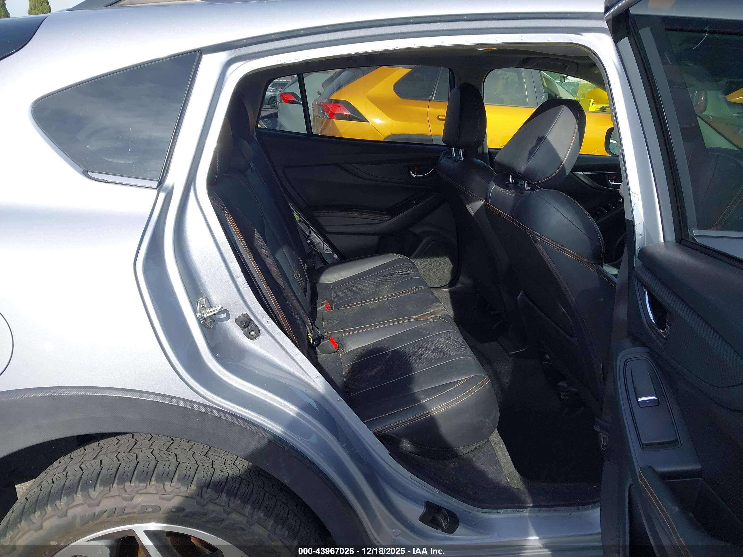 SUBARU CROSSTREK image 8