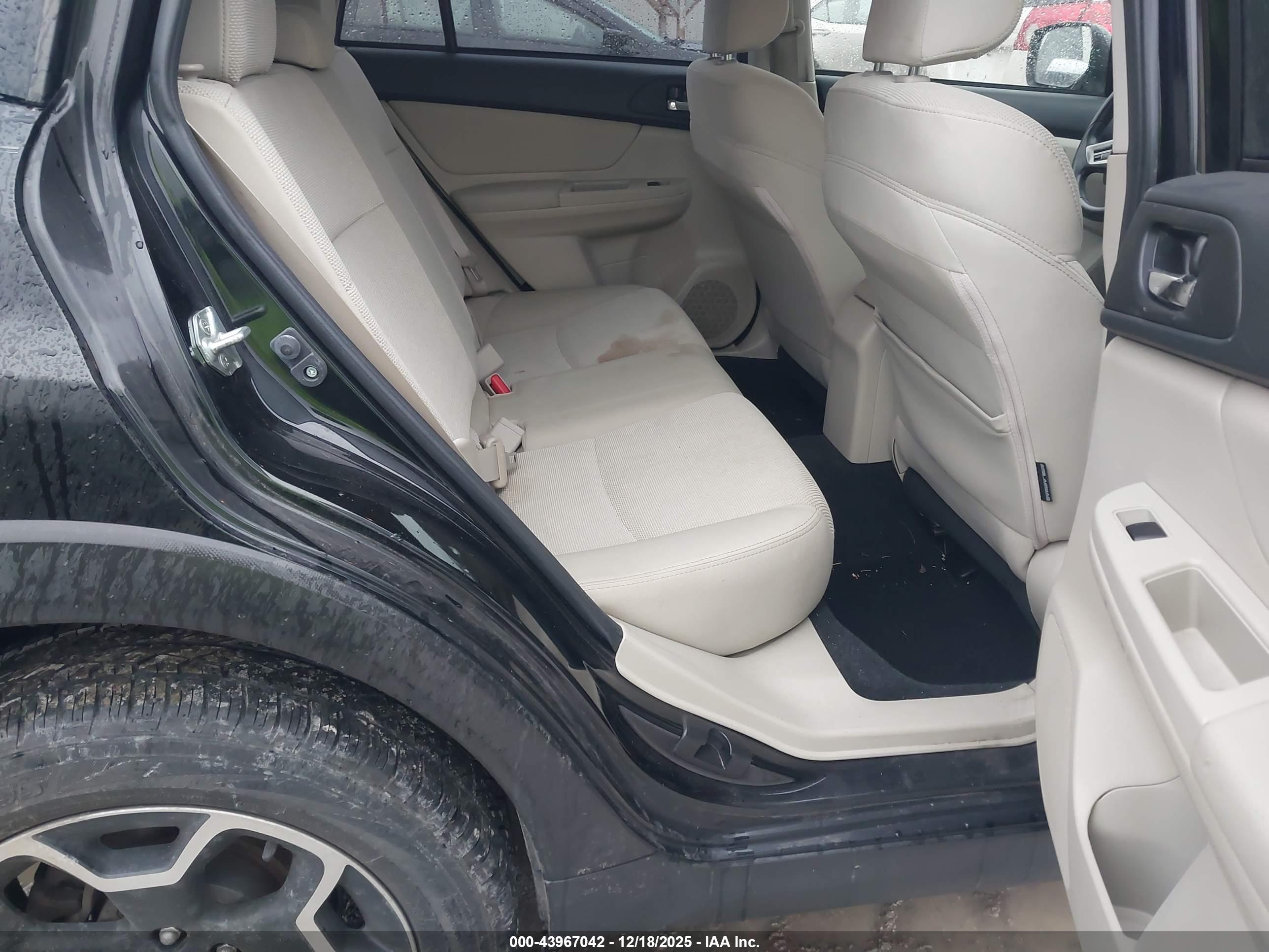SUBARU XV image 8