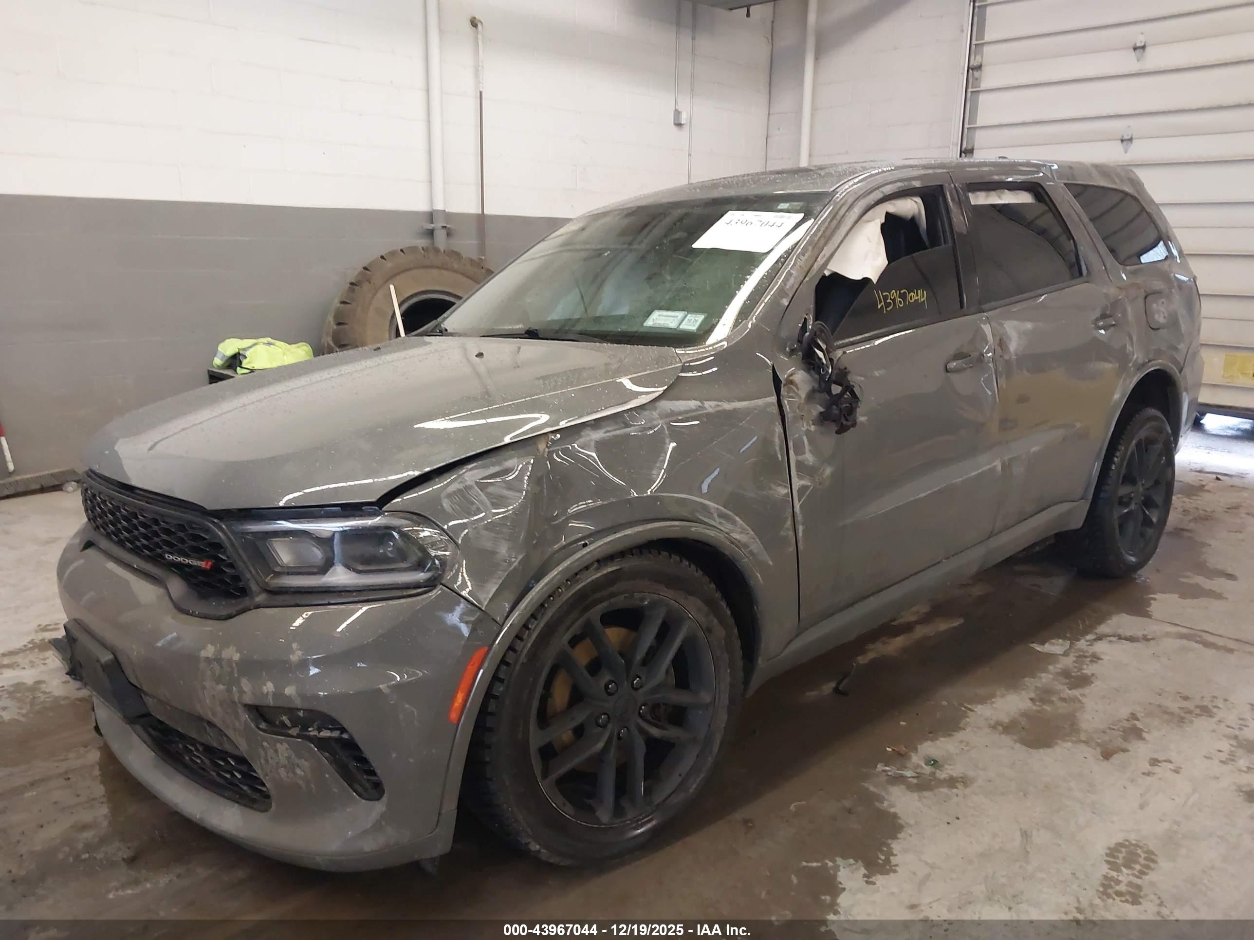 DODGE DURANGO image 2