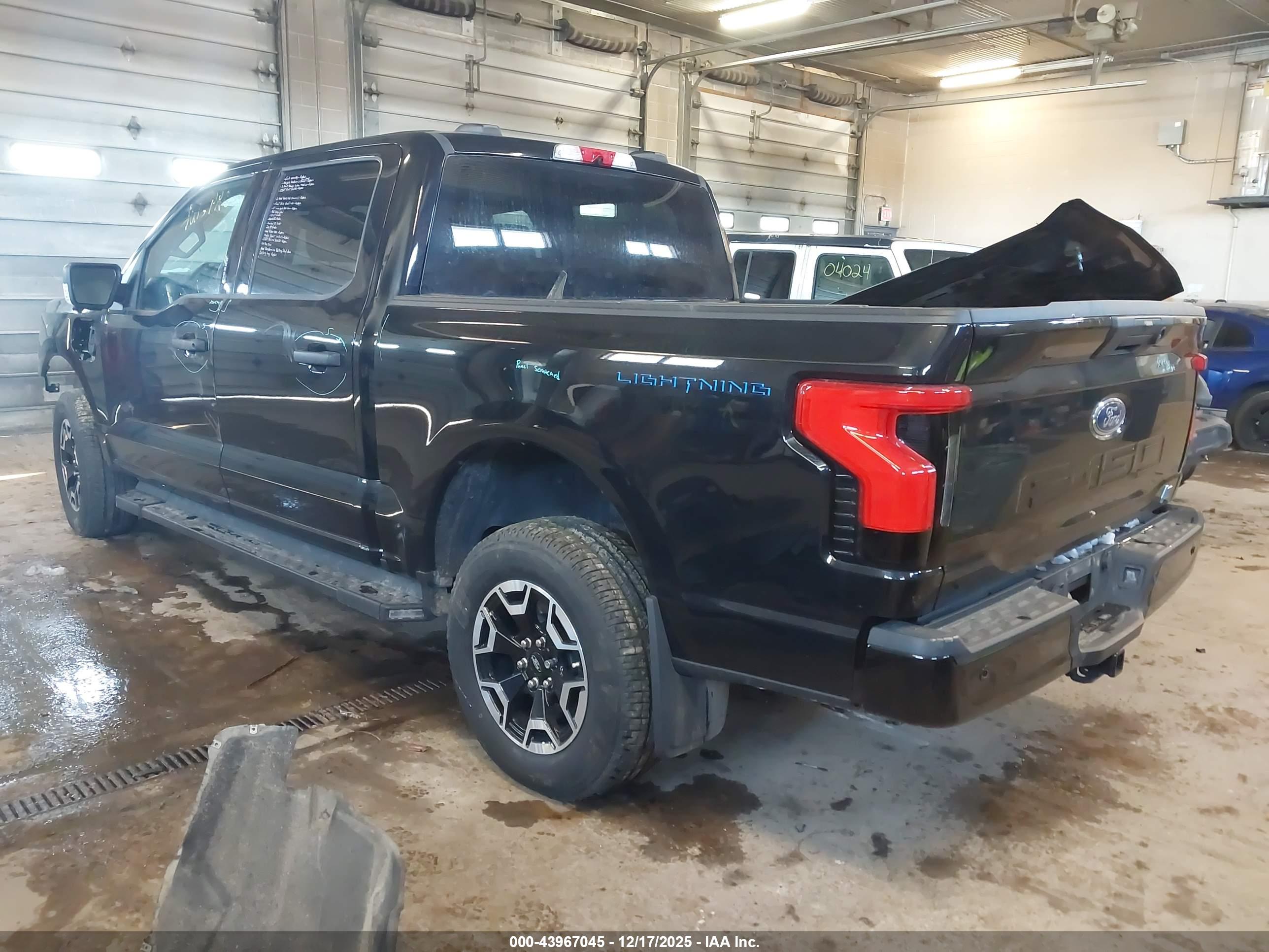 FORD F-150 image 3