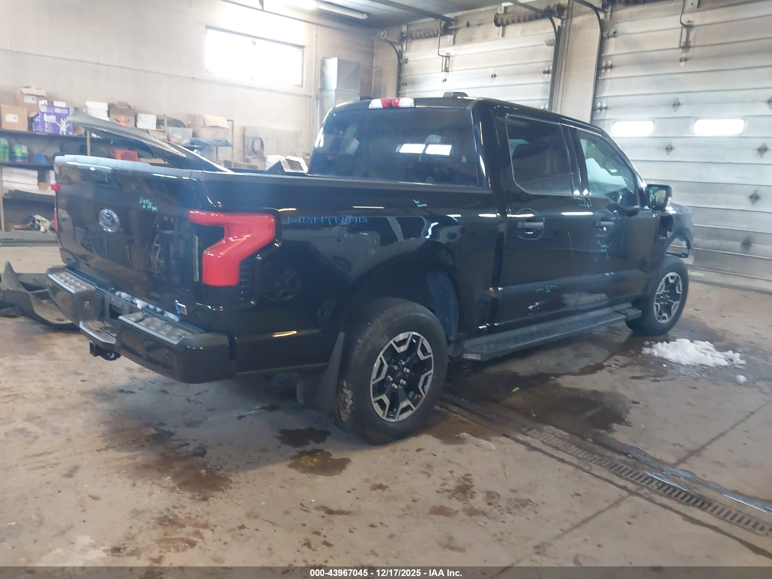 FORD F-150 image 4
