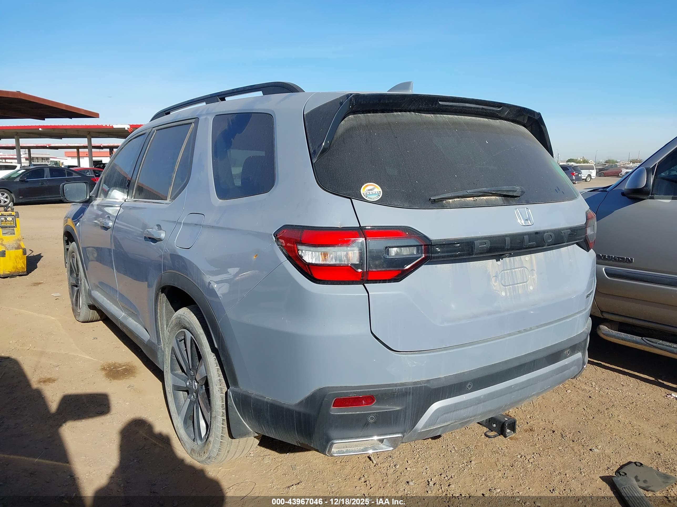 HONDA PILOT image 3