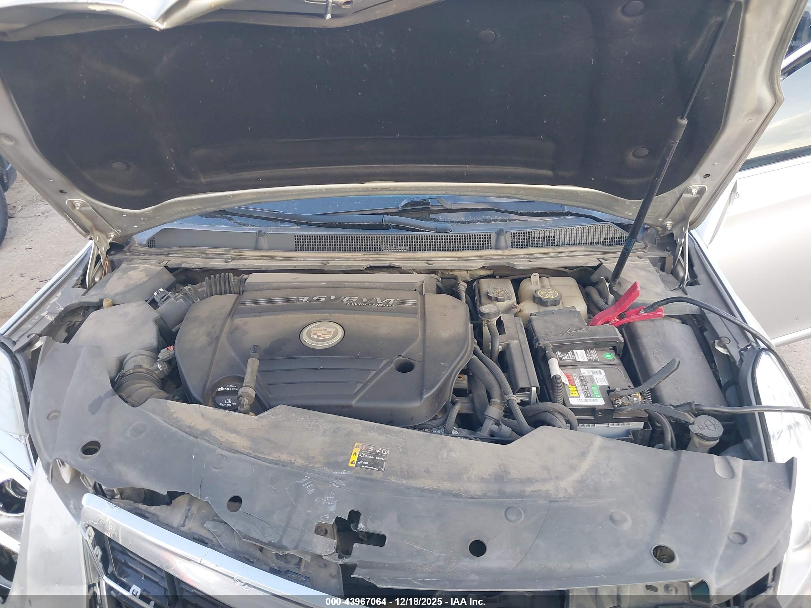 CADILLAC XTS image 10