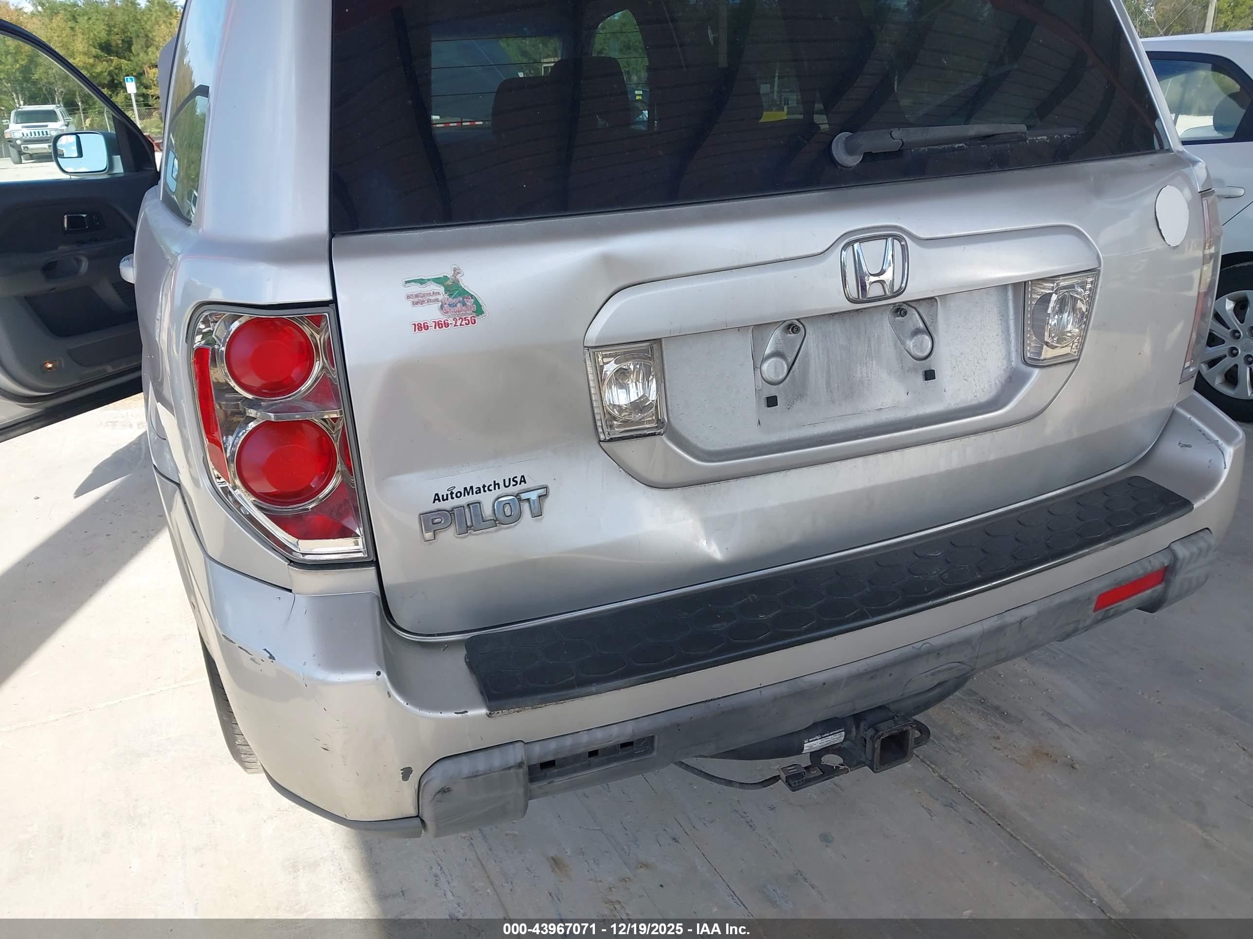 HONDA PILOT image 6