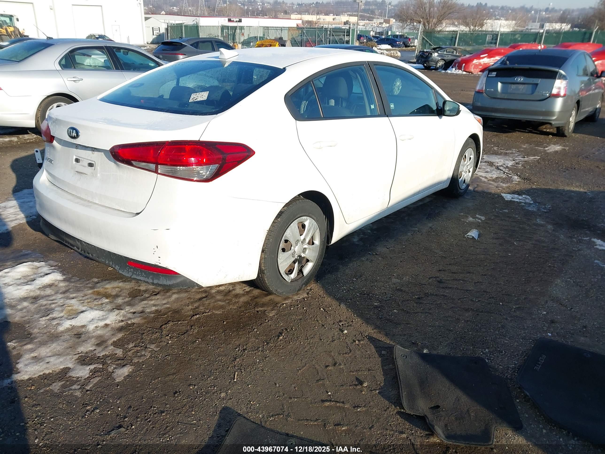 KIA FORTE image 4