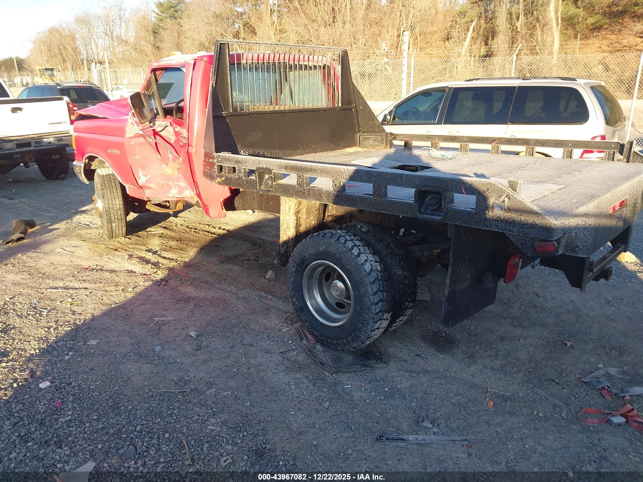 FORD F image 3